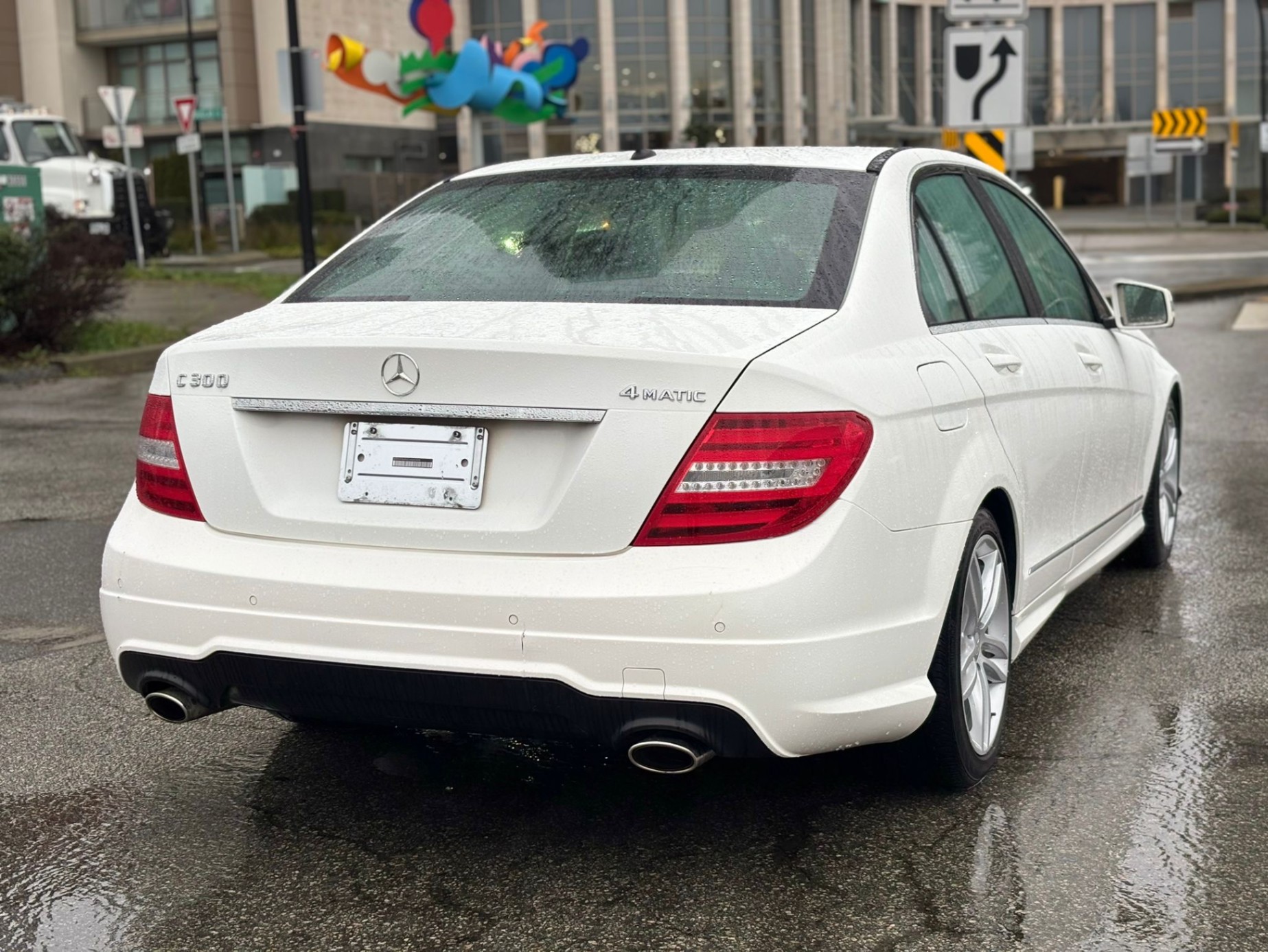 /canwestautoinc/2013-Mercedes-Benz-C-Class-5836992034532675.jpg