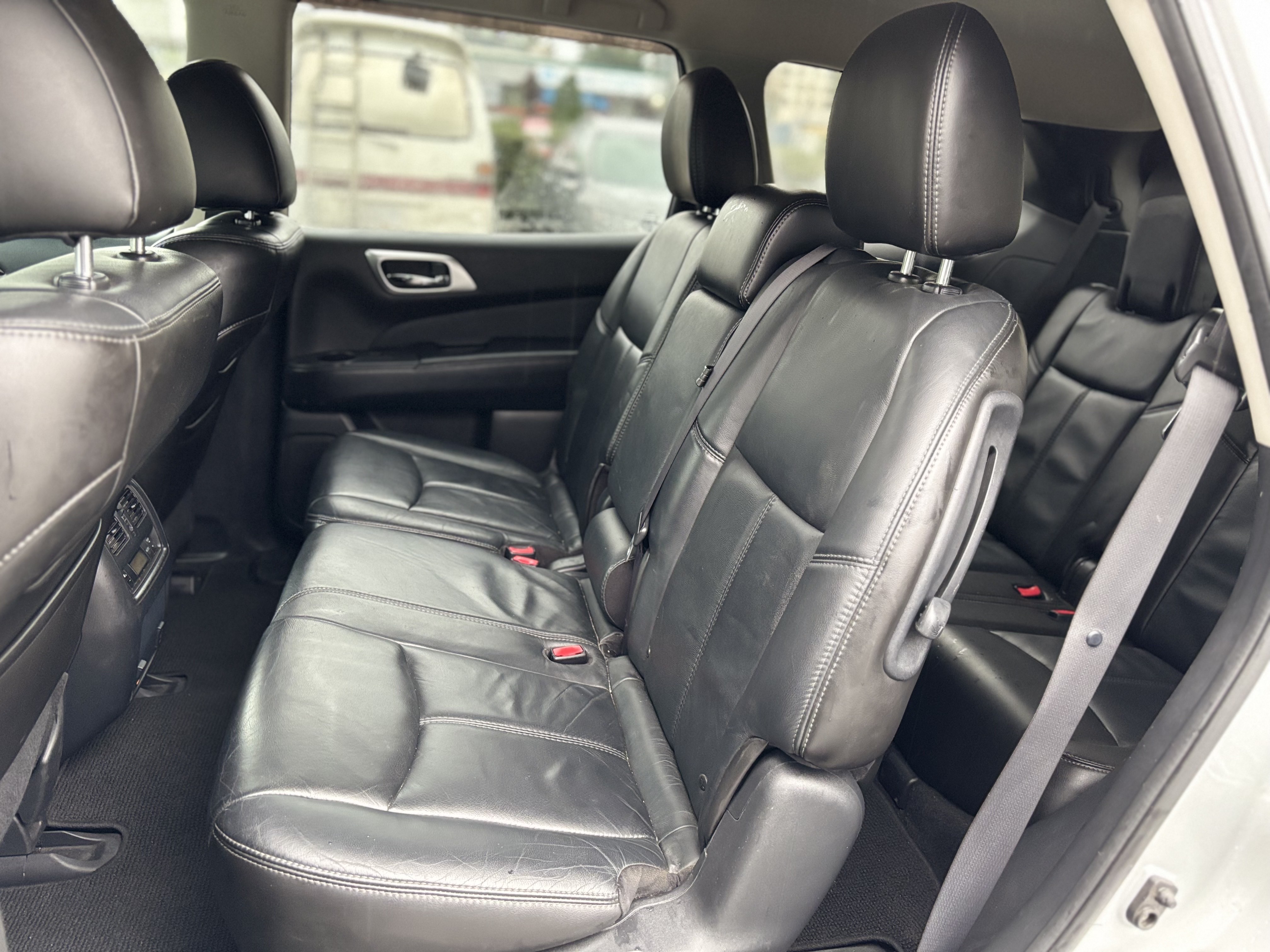 /canwestautoinc/2013-Nissan-Pathfinder-03793195947596484.jpg