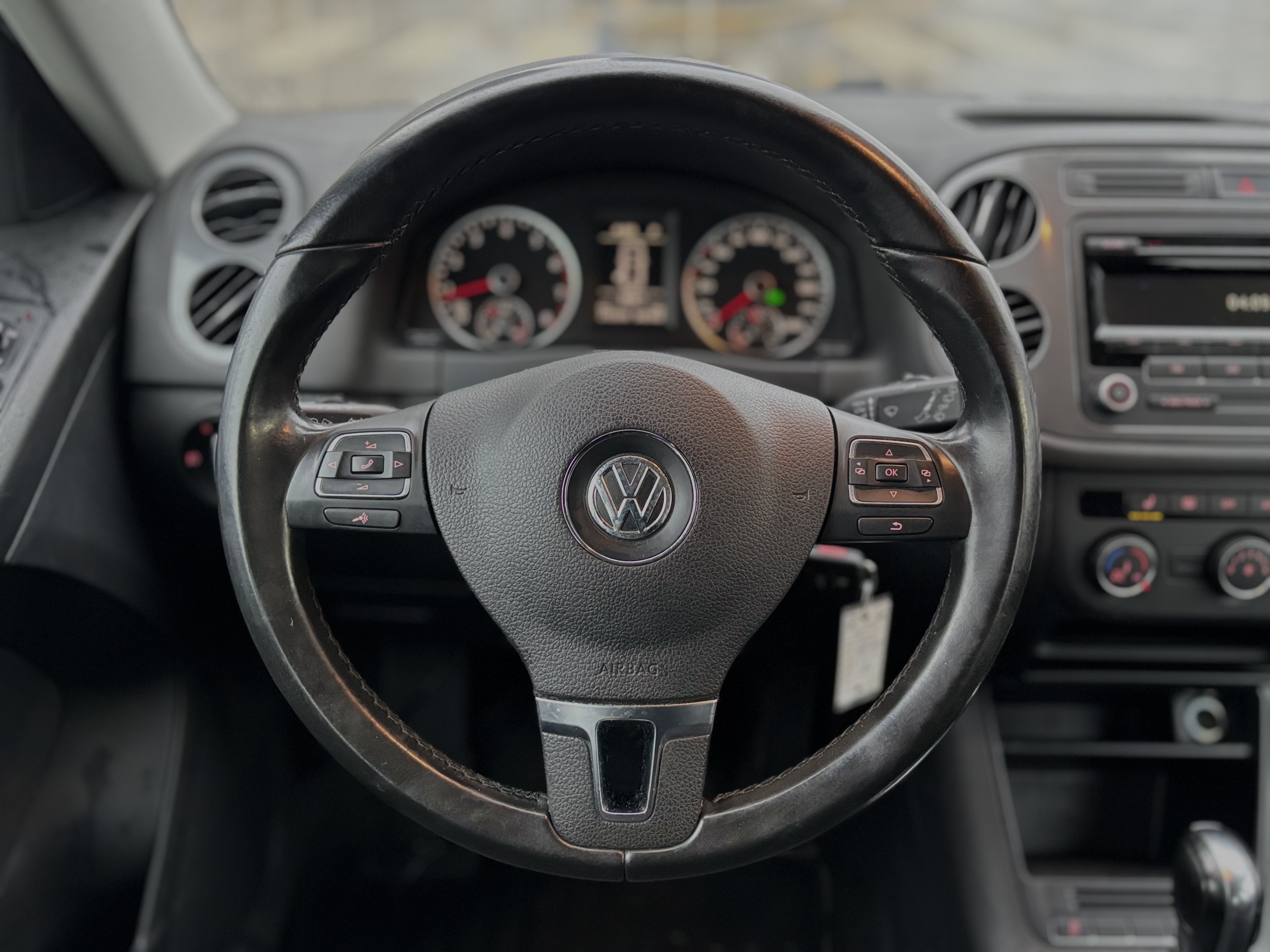 /canwestautoinc/2013-Volkswagen-Tiguan-09405082140541254.jpg