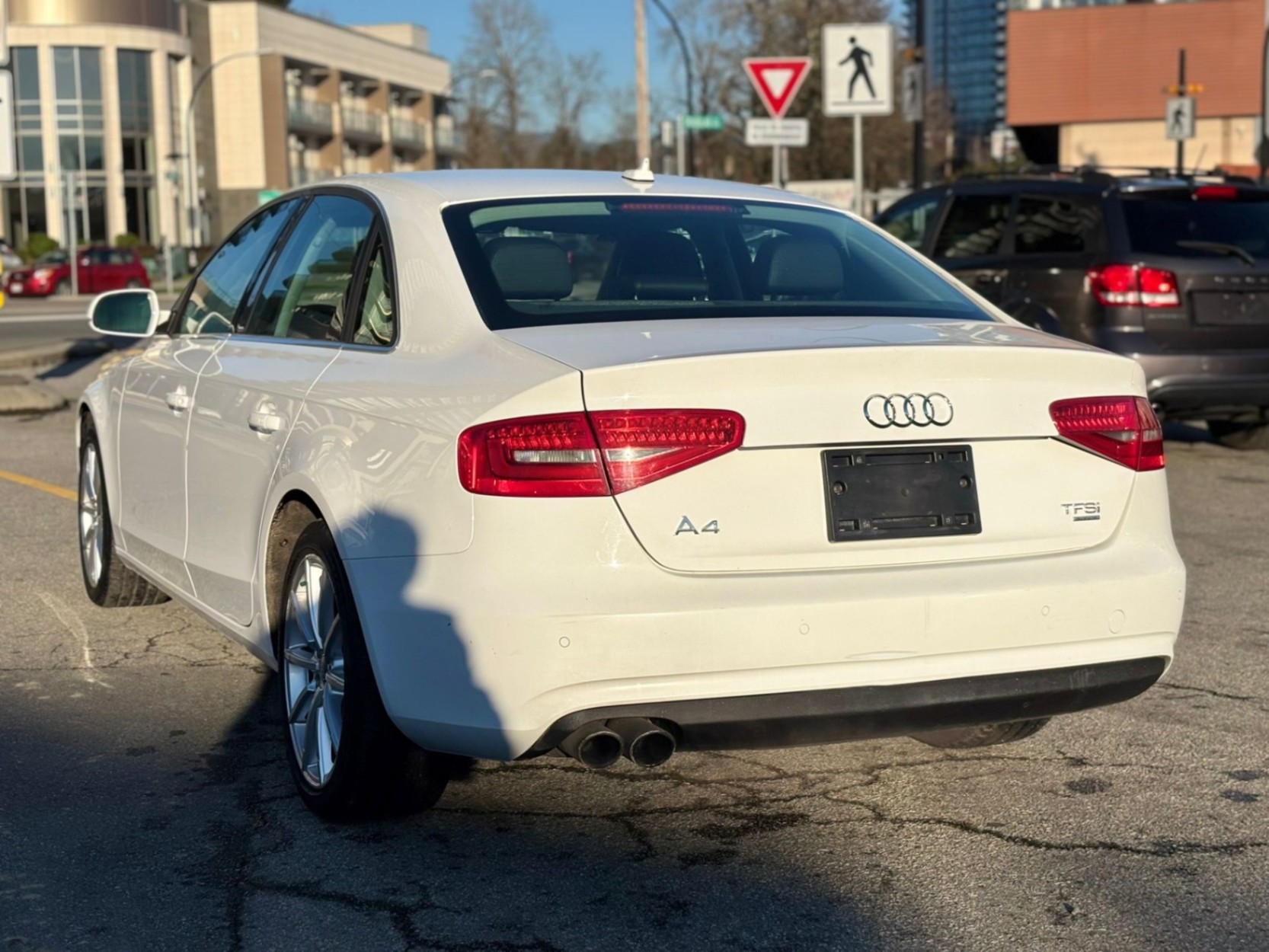 /canwestautoinc/2014-Audi-A4-259762376152896.jpg