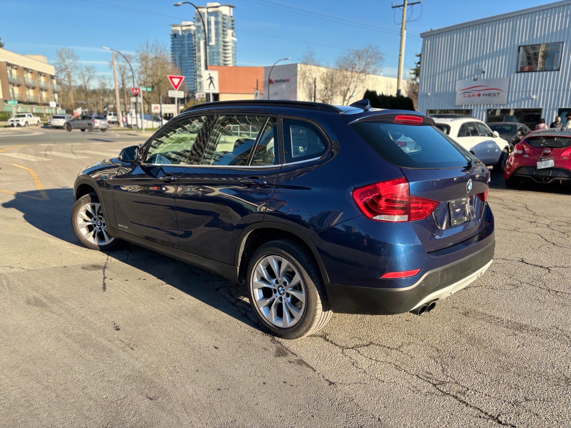 /canwestautoinc/2014-BMW-X1-690444690867428.jpg