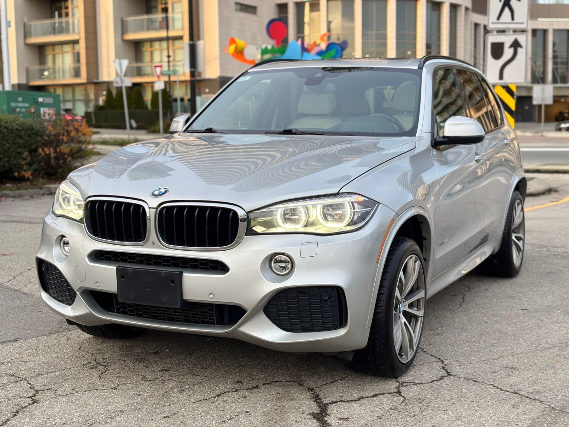 /canwestautoinc/2014-BMW-X5-26172738997646605.jpg