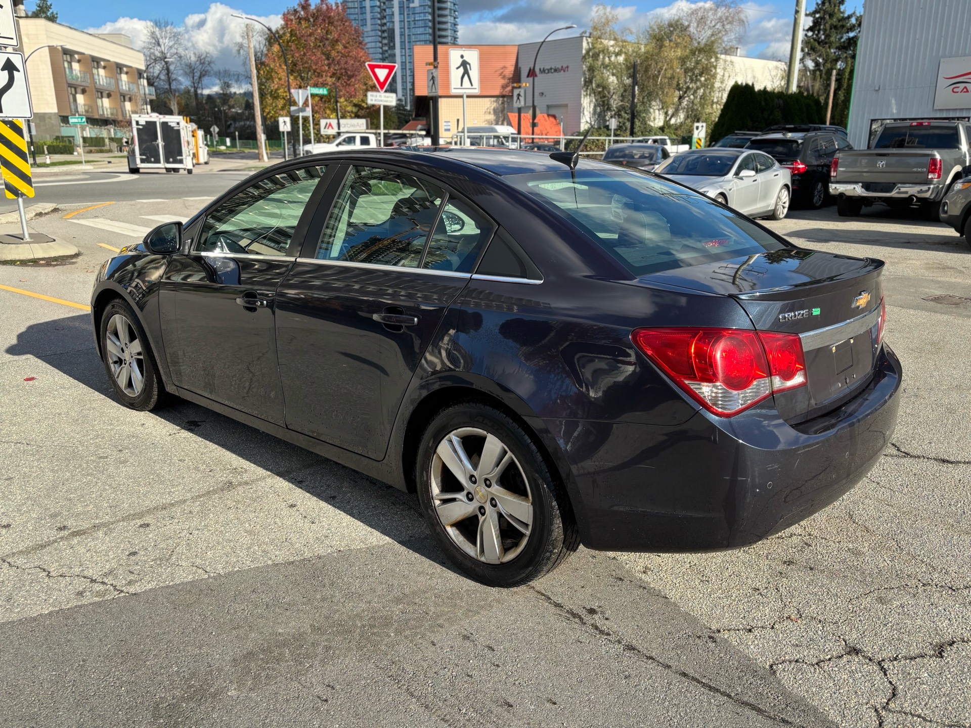 /canwestautoinc/2014-Chevrolet-Cruze-1161859367811846.jpg