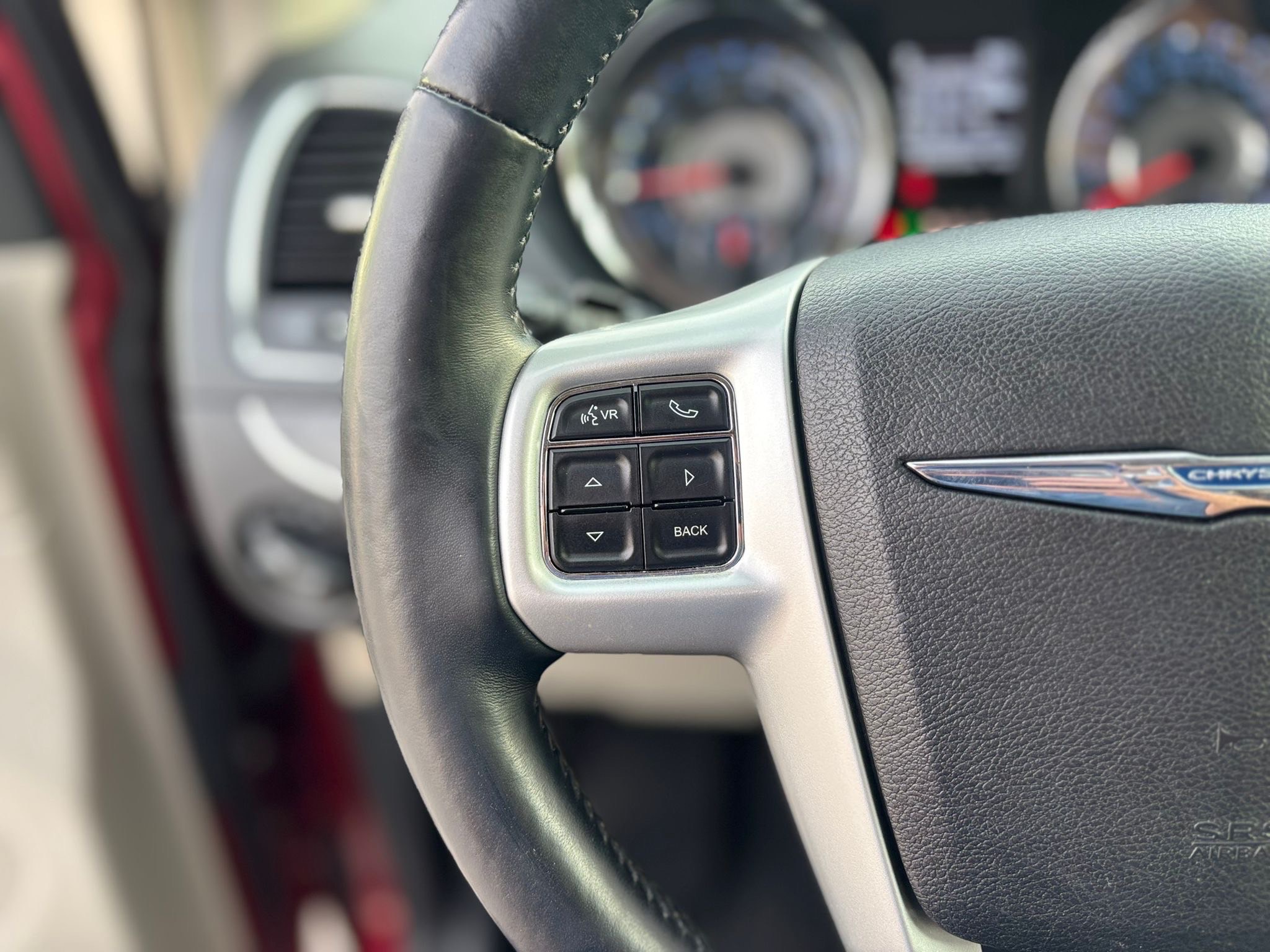 /canwestautoinc/2014-Chrysler-Town&-2647133750172461.jpg