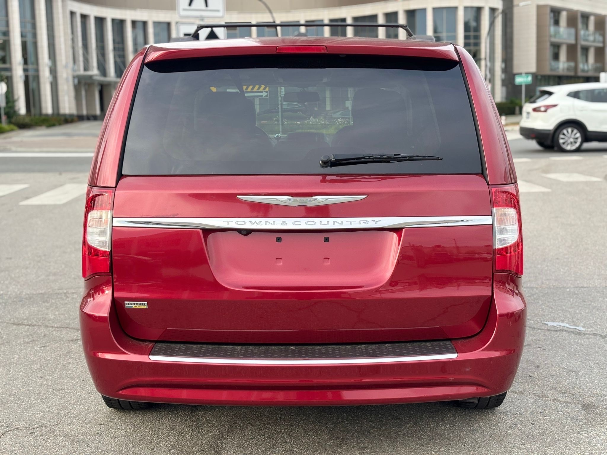 /canwestautoinc/2014-Chrysler-Town&-6724059958704203.jpg