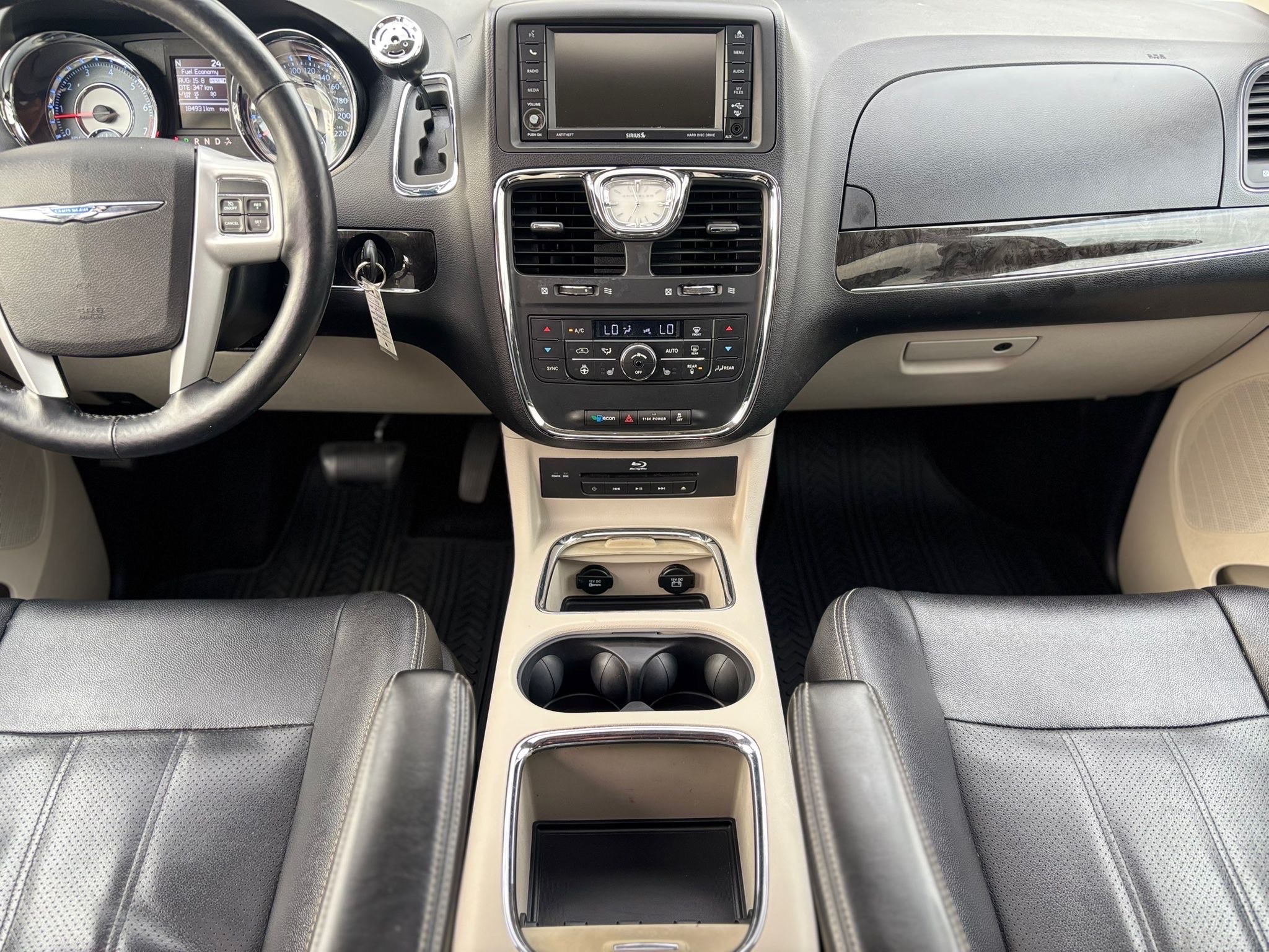 /canwestautoinc/2014-Chrysler-Town&-7299750141955257.jpg
