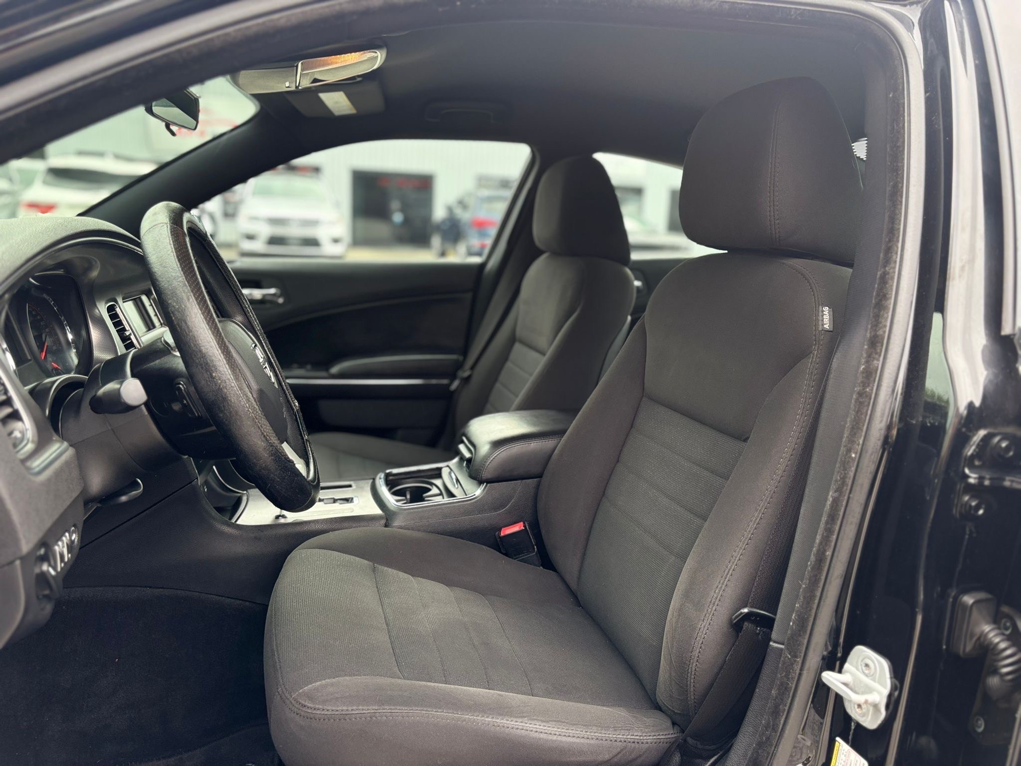 /canwestautoinc/2014-Dodge-Charger-7491069073574093.jpg