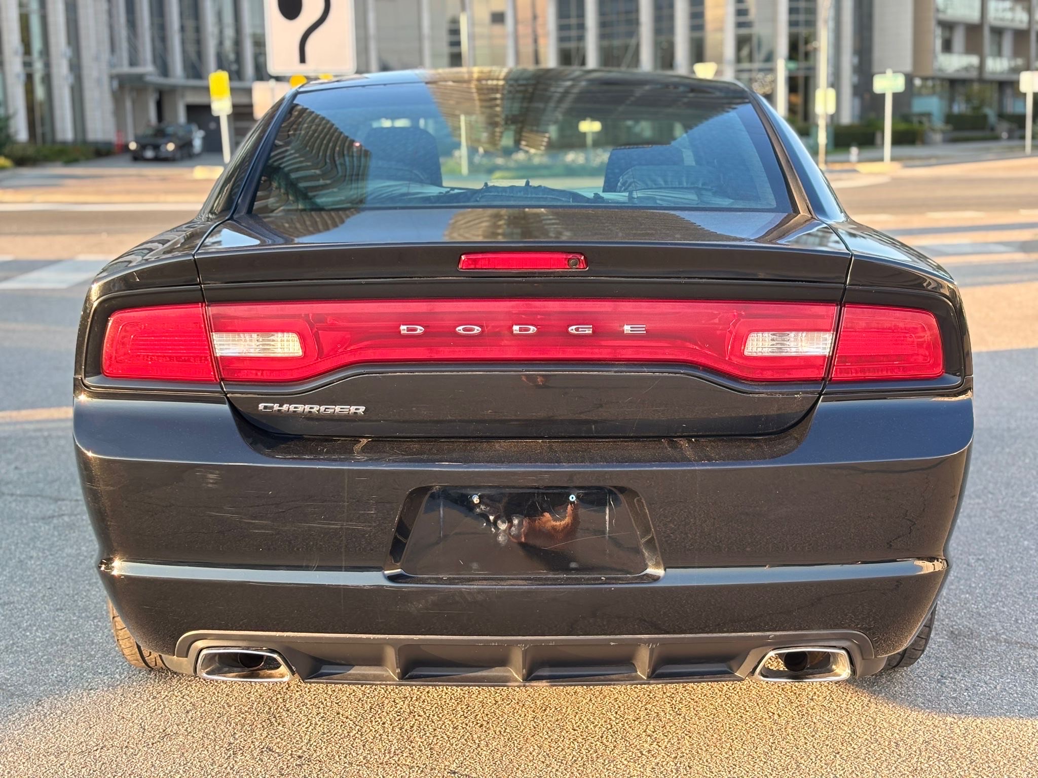 /canwestautoinc/2014-Dodge-Charger-932233825910237.jpg