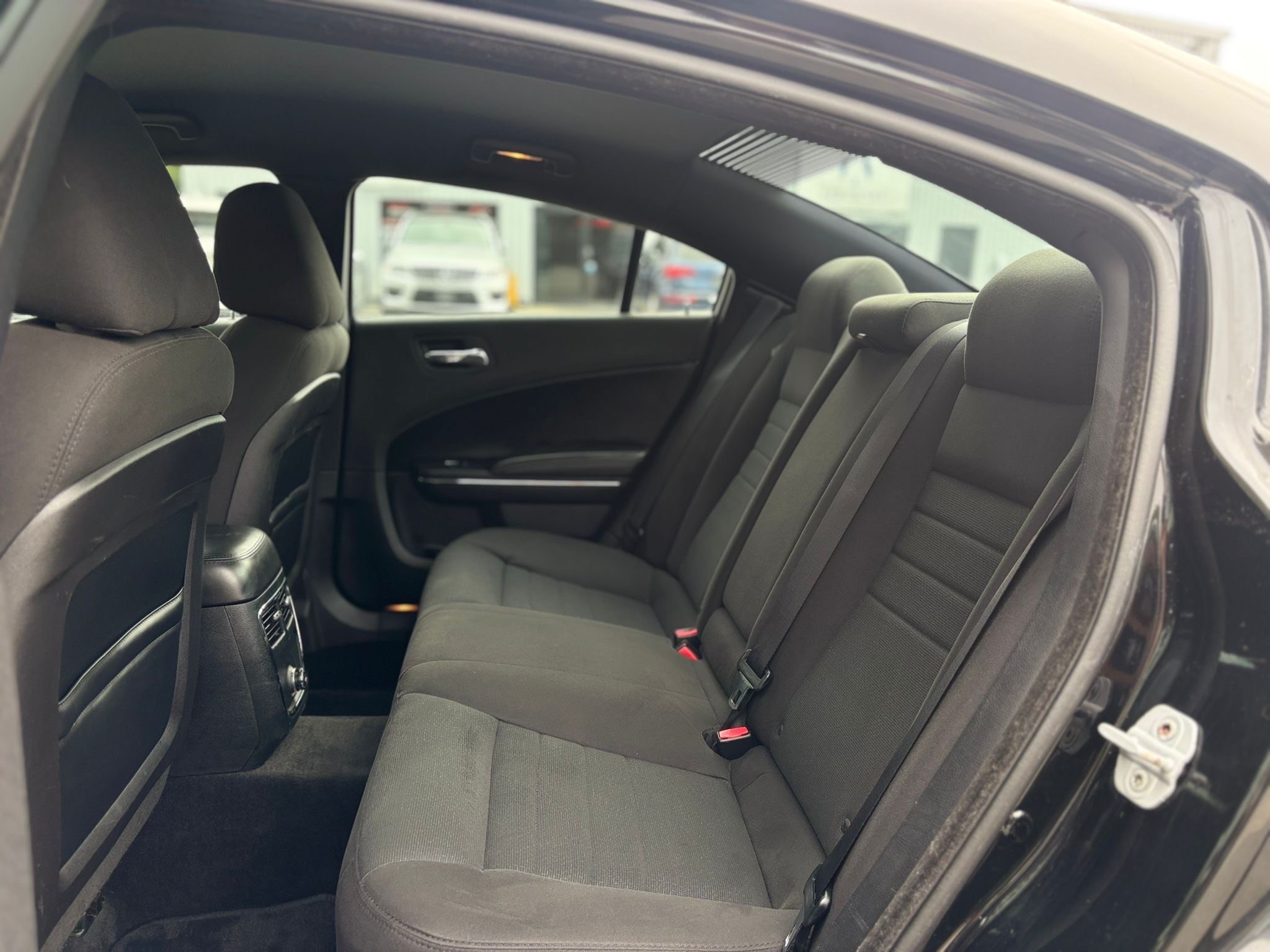 /canwestautoinc/2014-Dodge-Charger-9946494256416474.jpg
