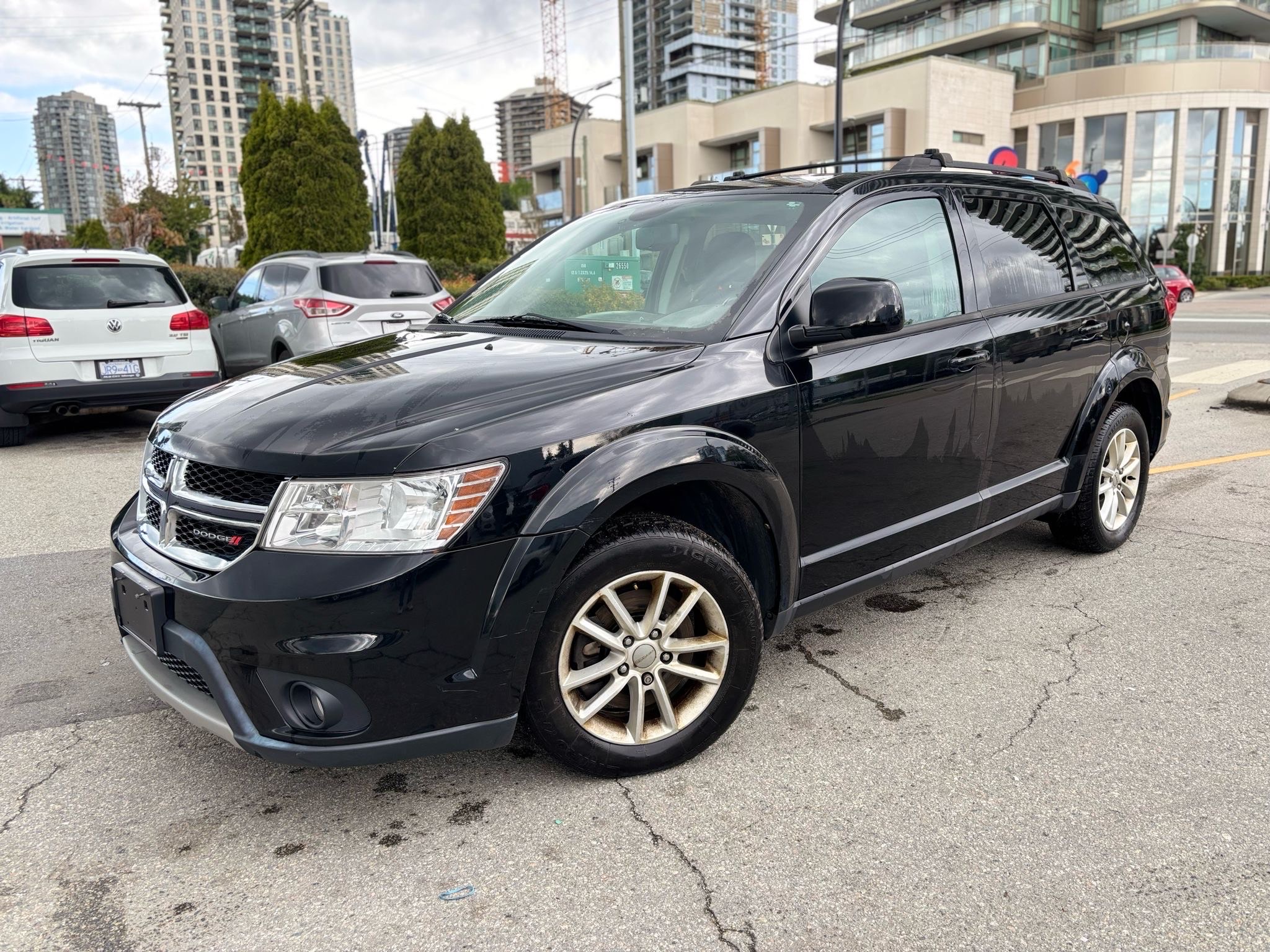 /canwestautoinc/2014-Dodge-Journey-02637694960012804.jpg