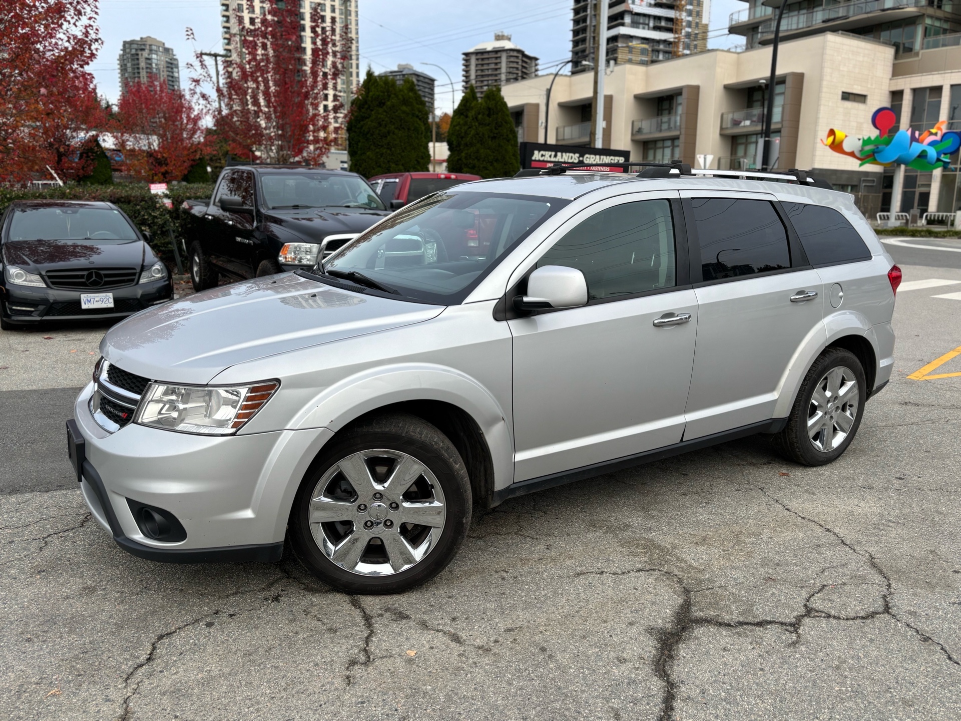 /canwestautoinc/2014-Dodge-Journey-34546793008601173.jpg