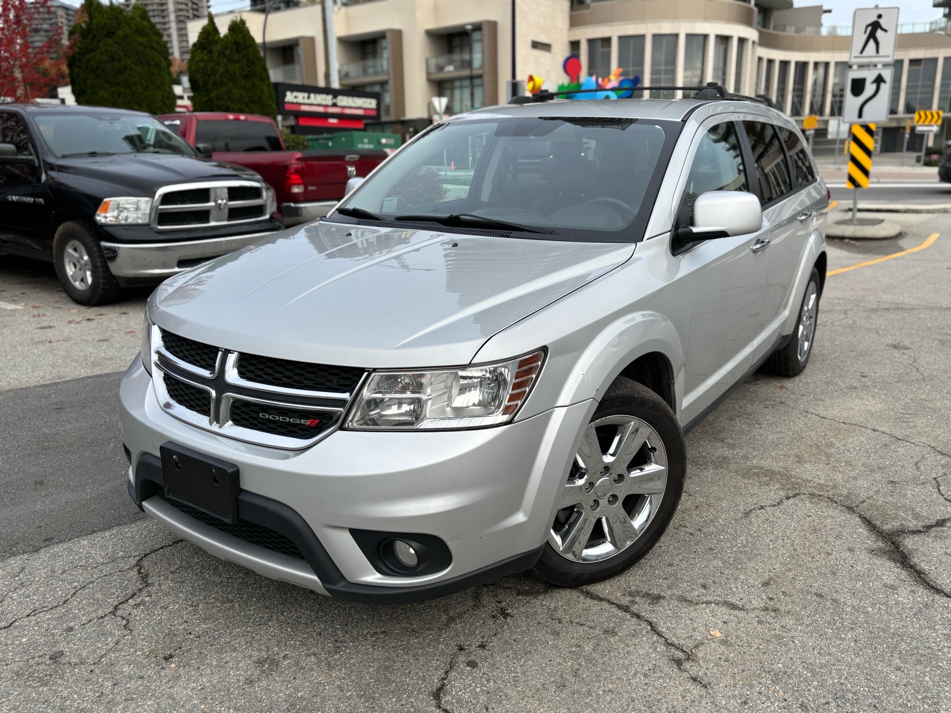 /canwestautoinc/2014-Dodge-Journey-5947145255626831.jpg