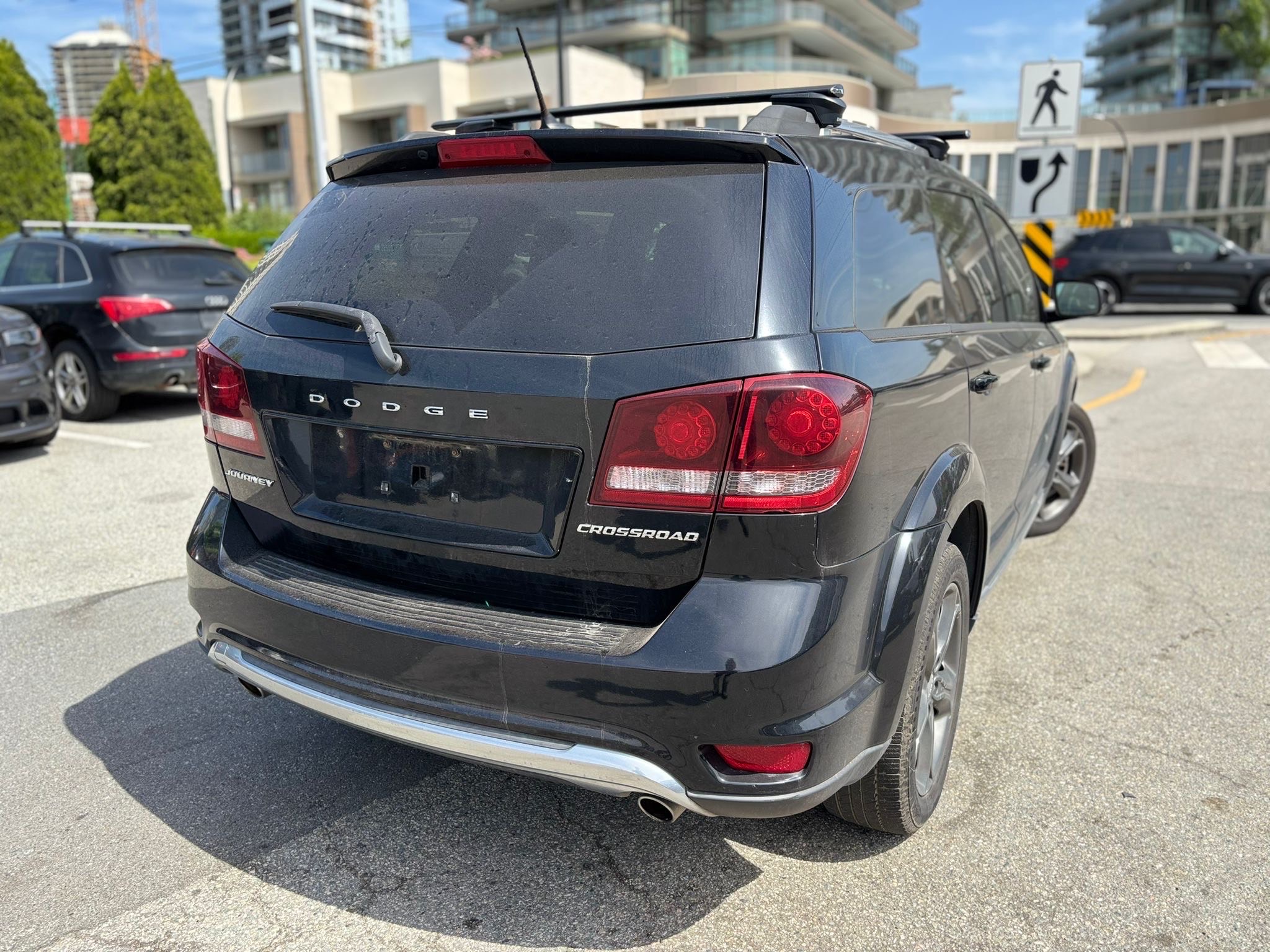 /canwestautoinc/2014-Dodge-Journey-8122723150627518.jpg