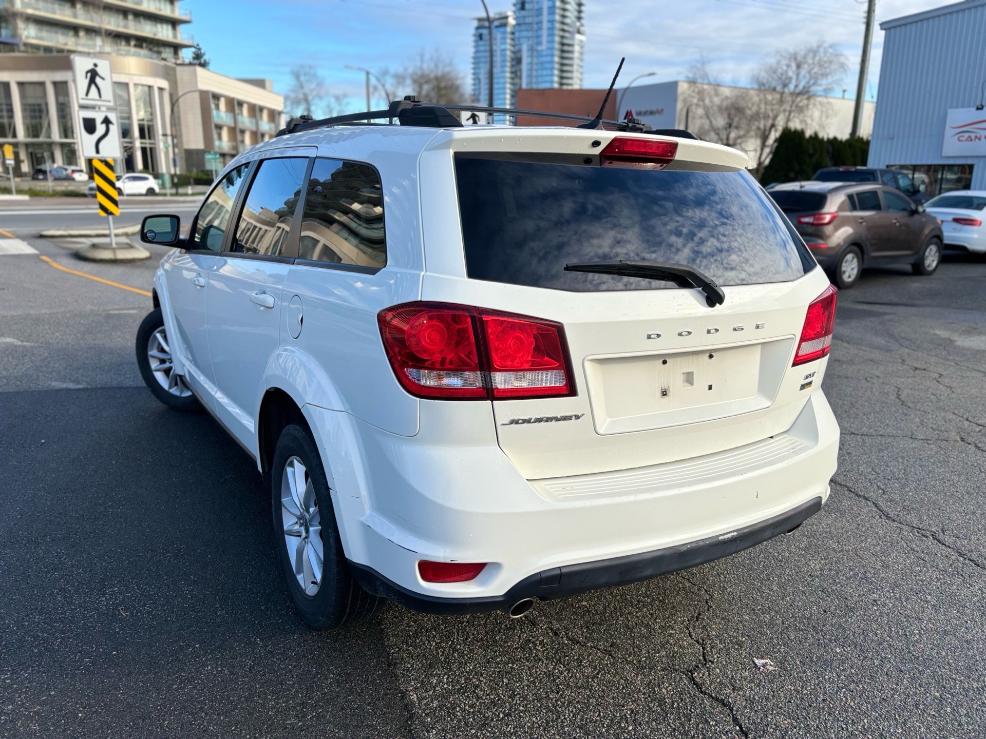 /canwestautoinc/2014-Dodge-Journey-8871400811112211.jpg