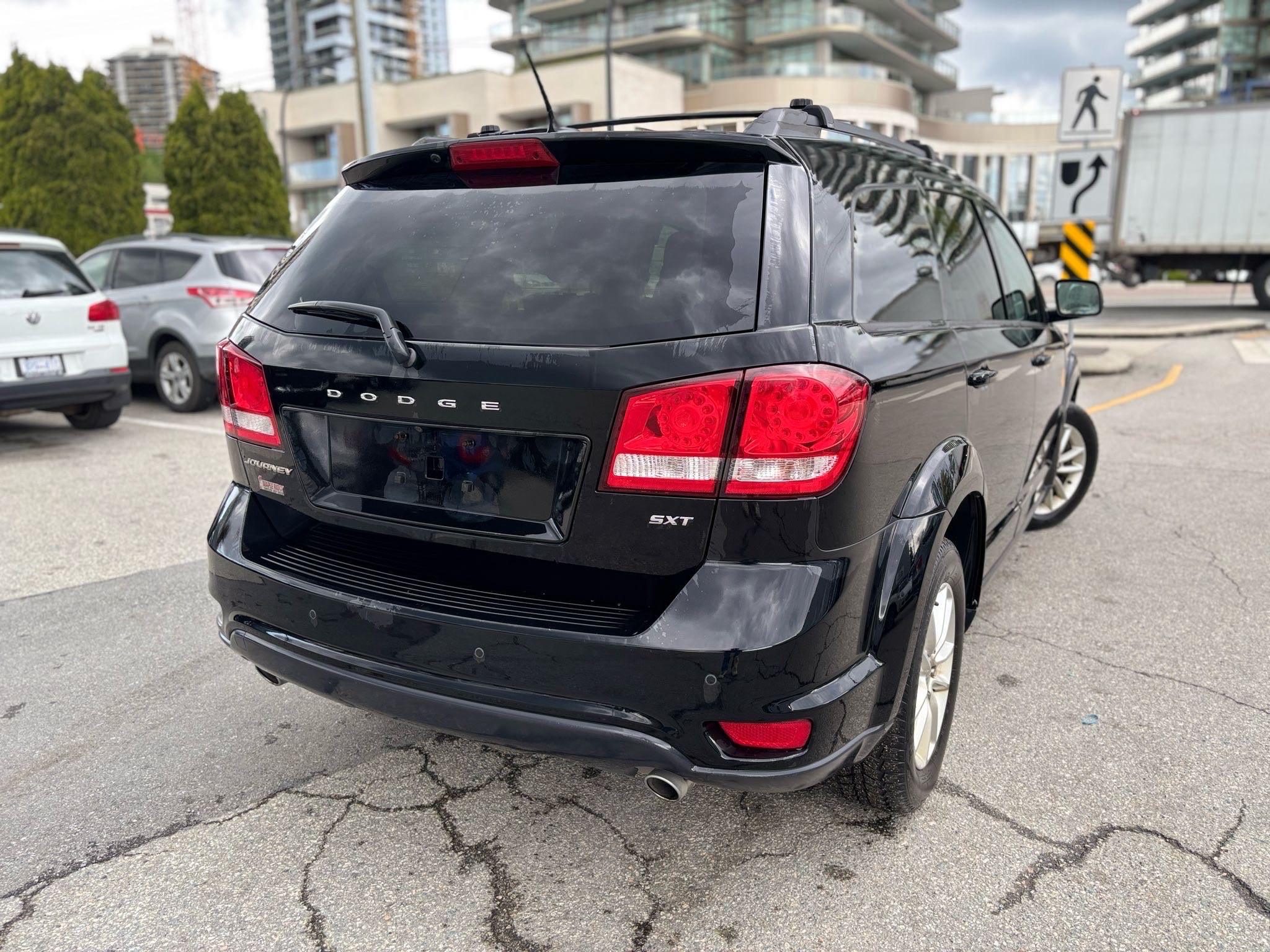 /canwestautoinc/2014-Dodge-Journey-9354759919174513.jpg