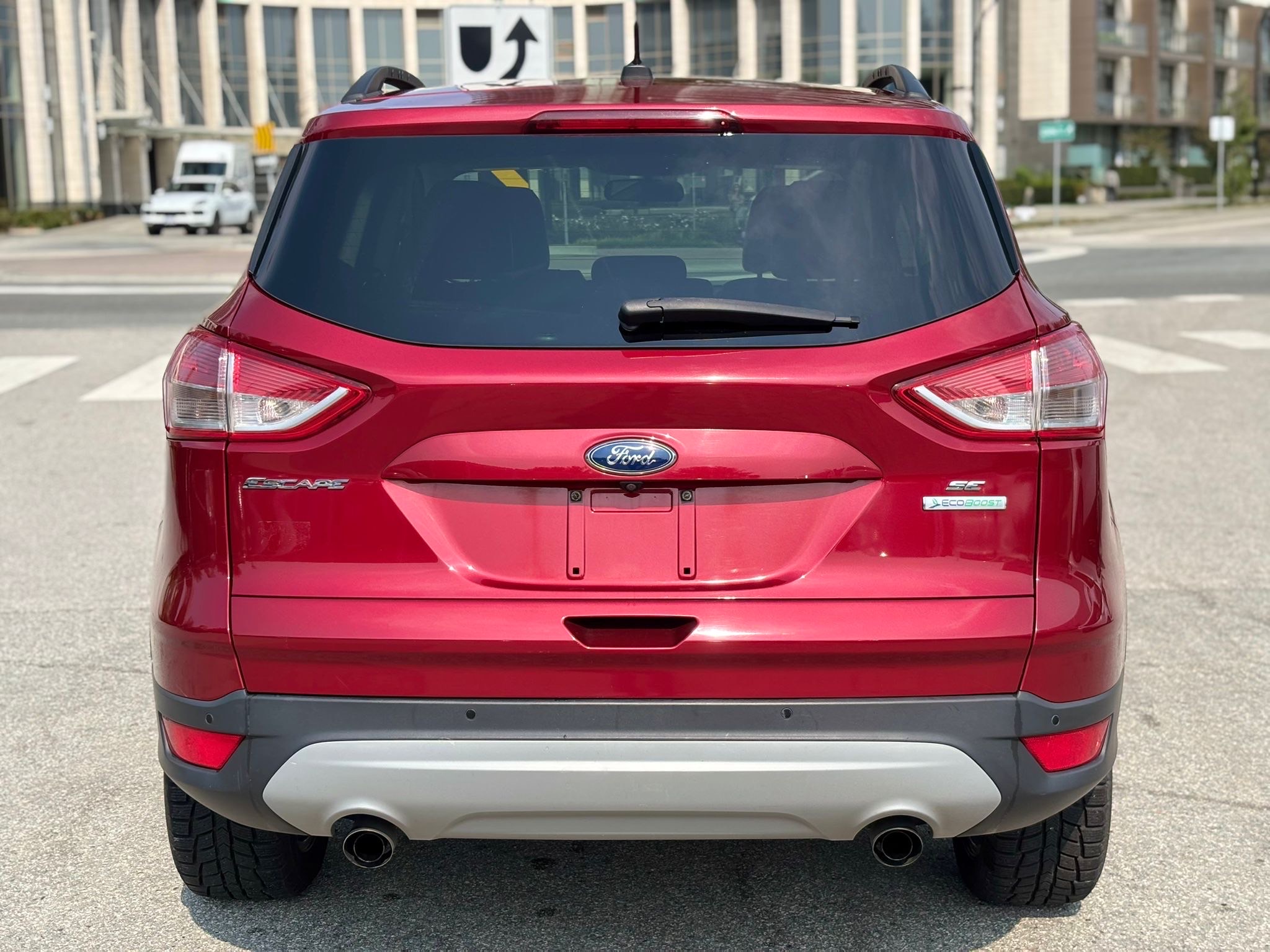 /canwestautoinc/2014-Ford-Escape-3857199554325206.jpg