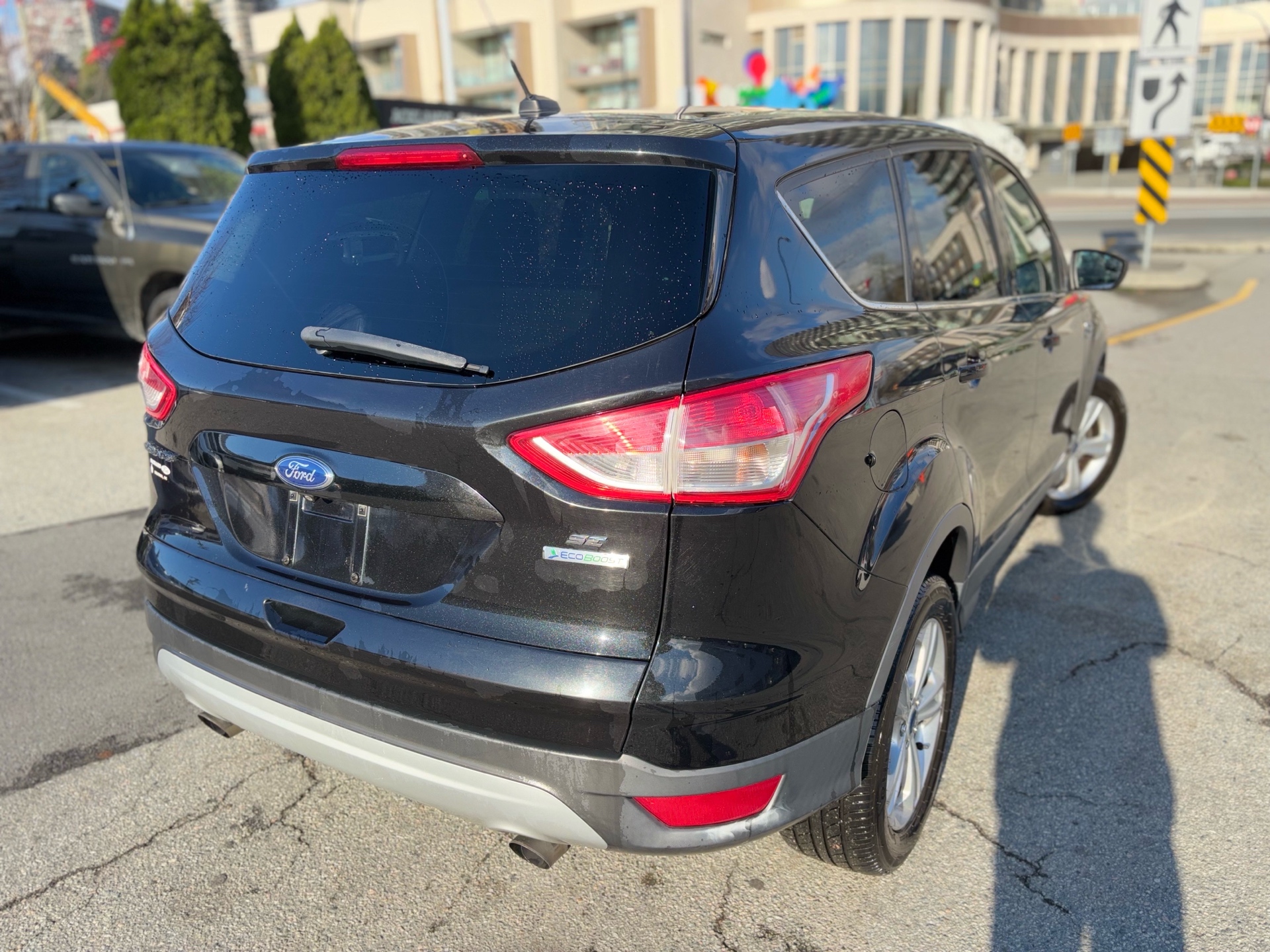 /canwestautoinc/2014-Ford-Escape-5500397336955878.jpg