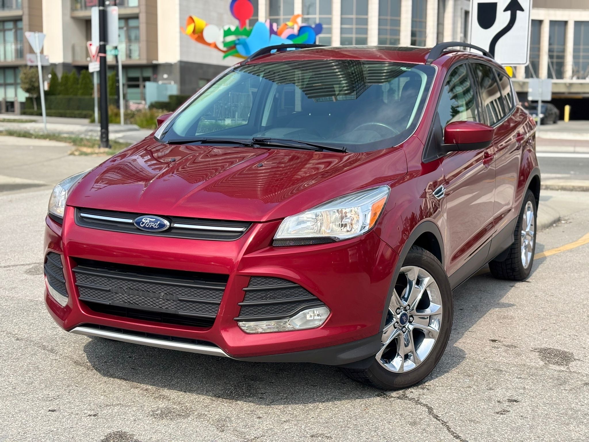 /canwestautoinc/2014-Ford-Escape-5529483406724334.jpg