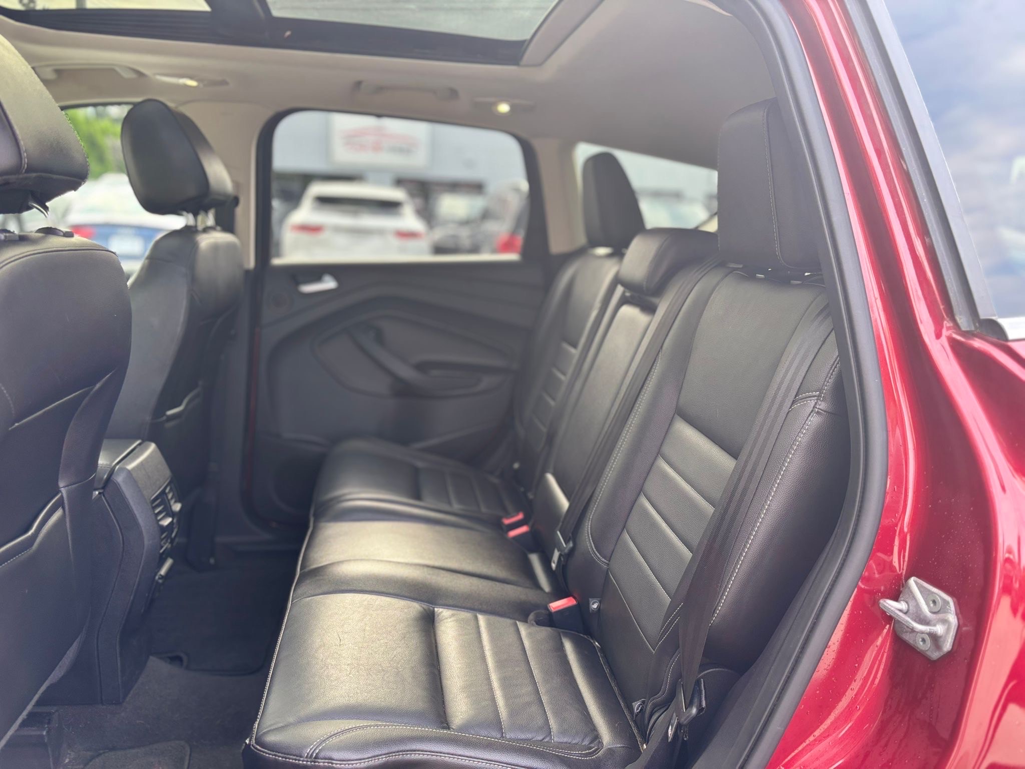 /canwestautoinc/2014-Ford-Escape-5897711056624895.jpg