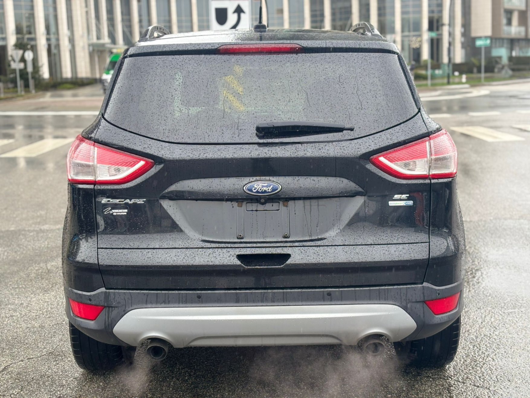 /canwestautoinc/2014-Ford-Escape-6108644478704695.jpg