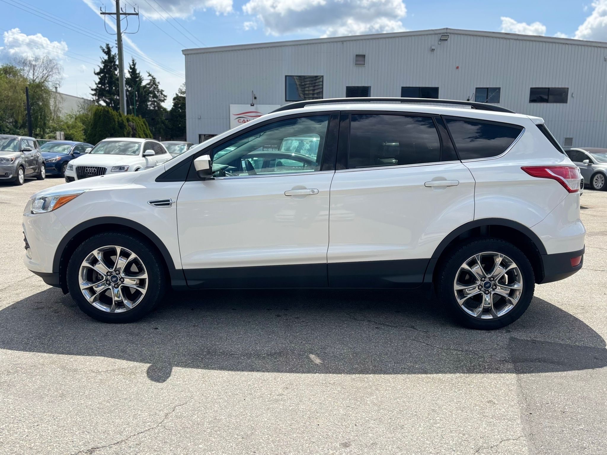 /canwestautoinc/2014-Ford-Escape-6594956568321446.jpg