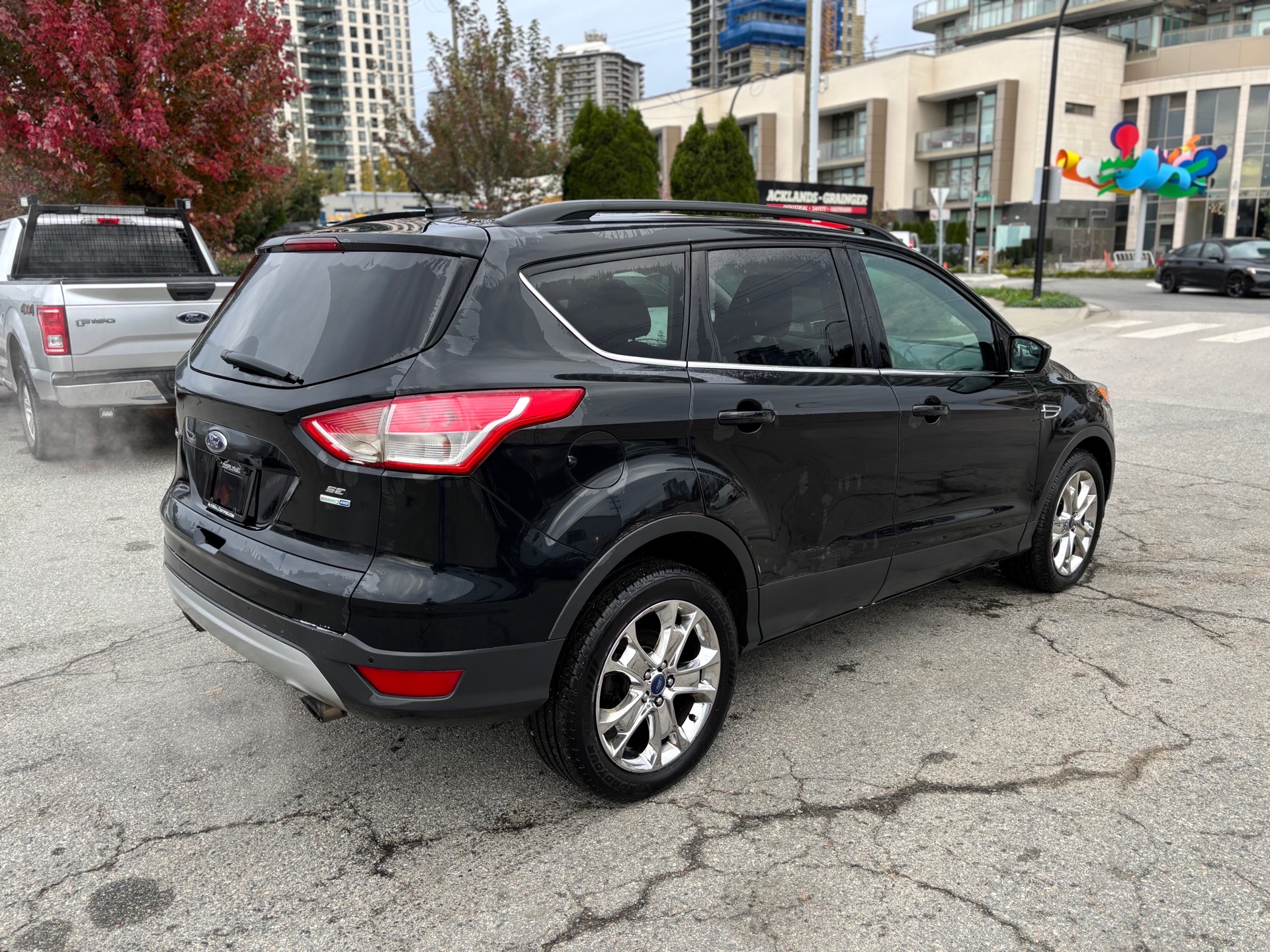 /canwestautoinc/2014-Ford-Escape-695771019890222.jpg