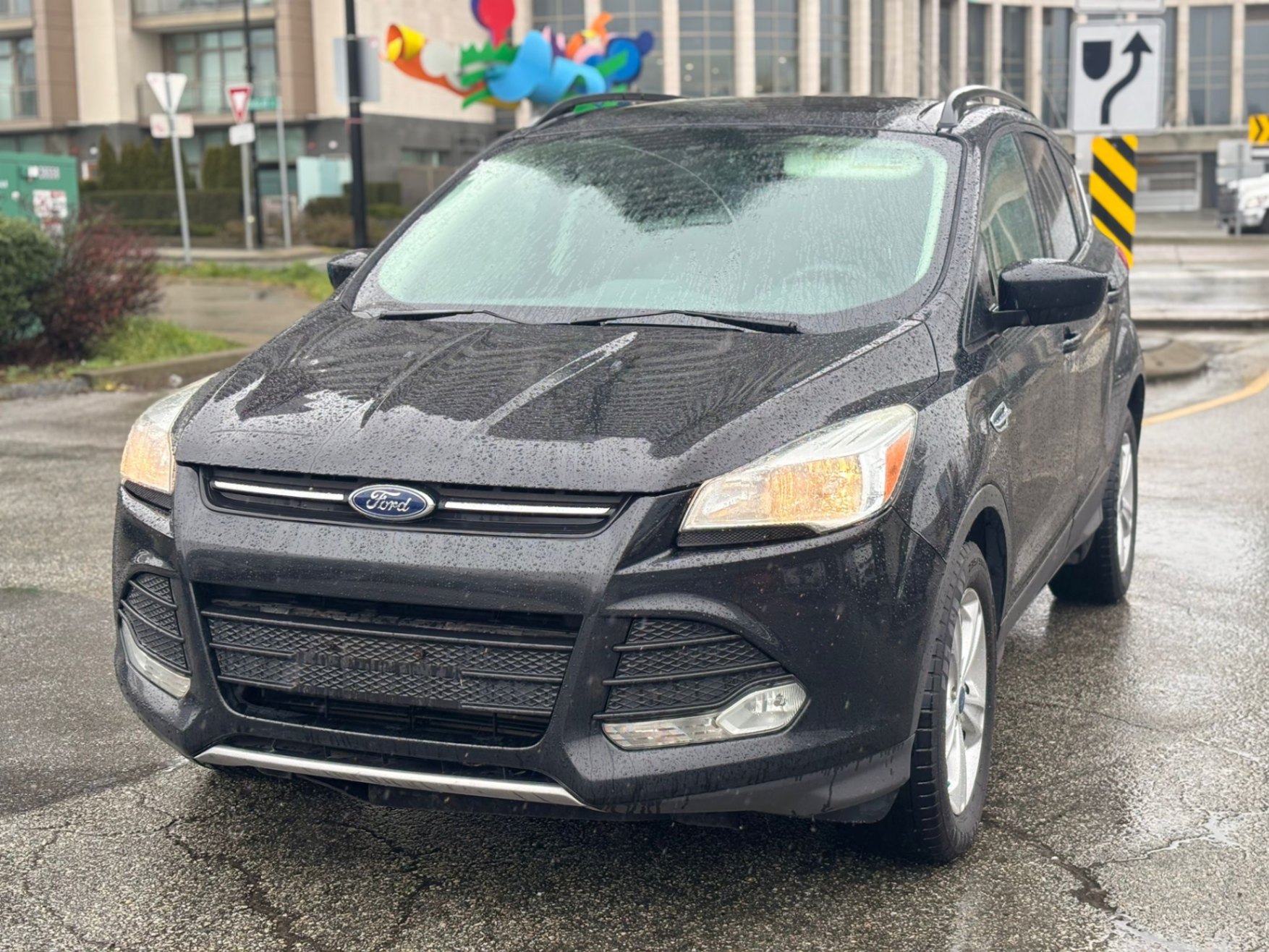 /canwestautoinc/2014-Ford-Escape-7149694746263835.jpg