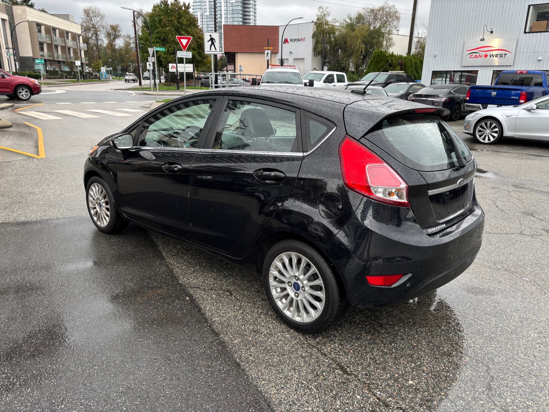 /canwestautoinc/2014-Ford-Fiesta-05284764255964847.jpg