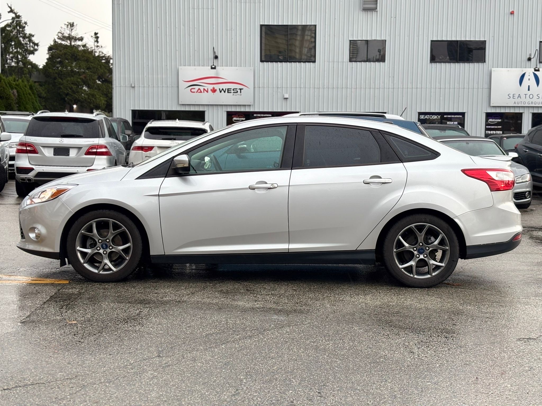 /canwestautoinc/2014-Ford-Focus-3449123668441991.jpg