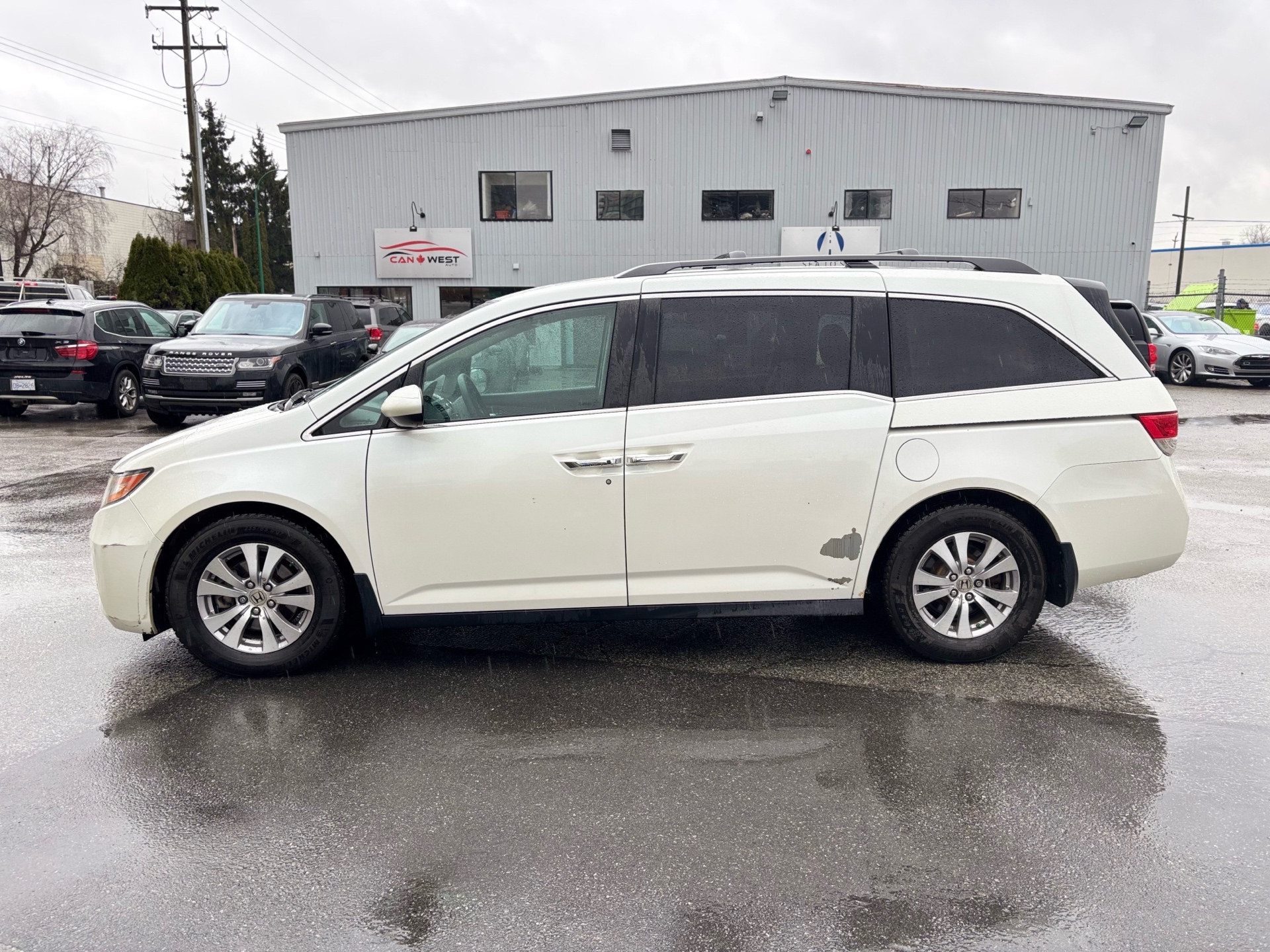 /canwestautoinc/2014-Honda-Odyssey-6876187156051976.jpg