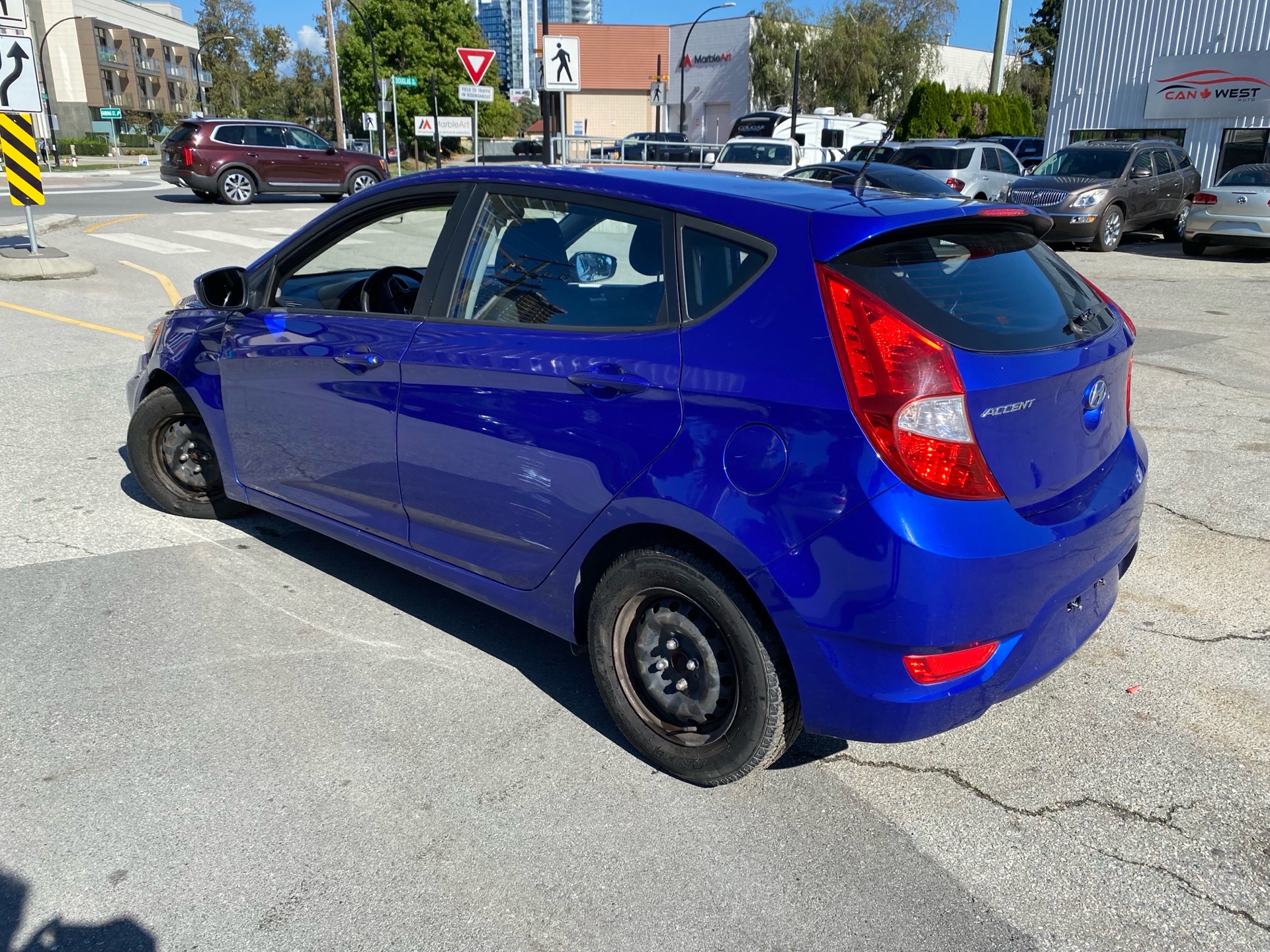 /canwestautoinc/2014-Hyundai-Accent-6339385610222878.jpg