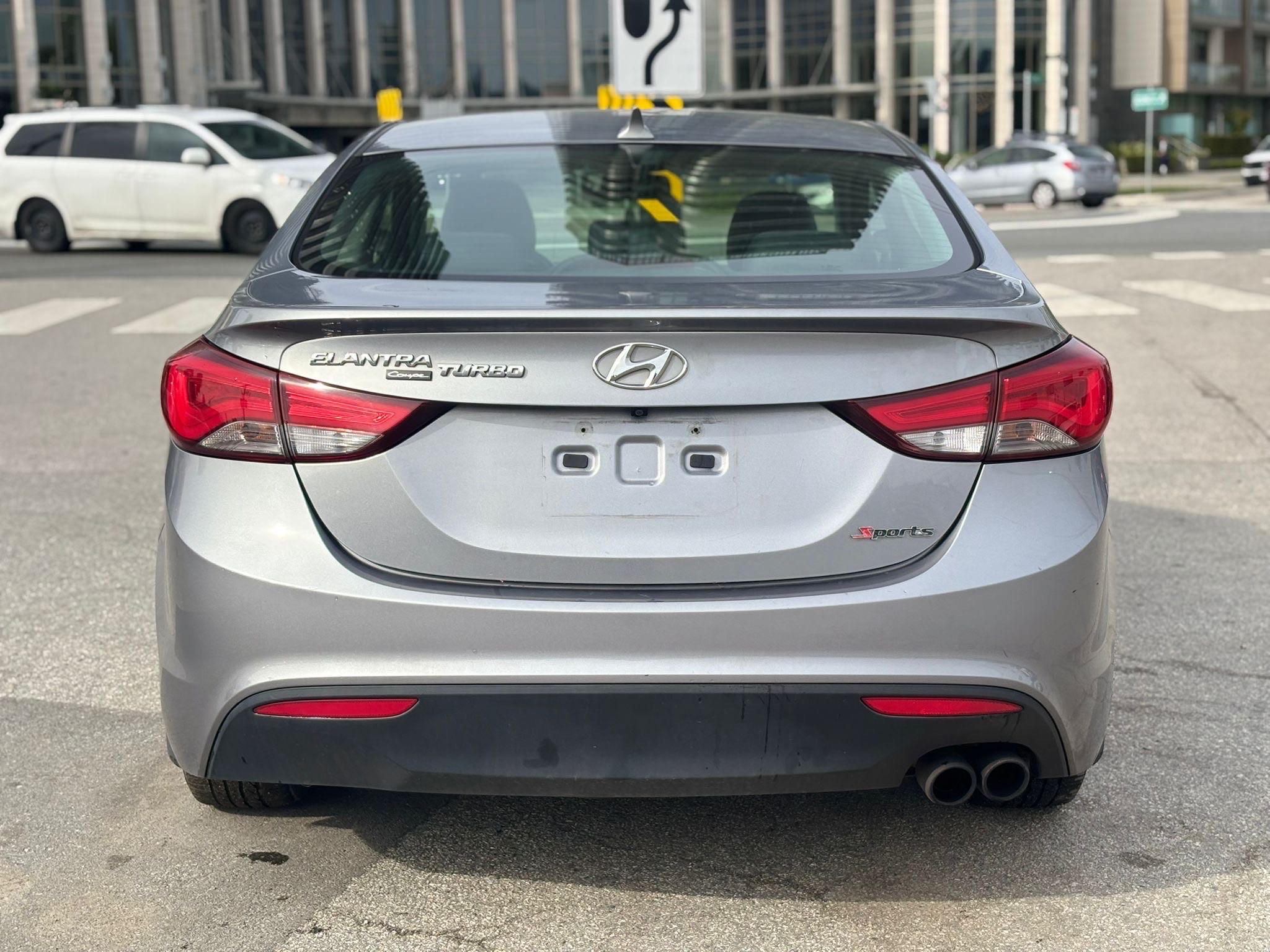 /canwestautoinc/2014-Hyundai-Elantra-7247903784925815.jpg