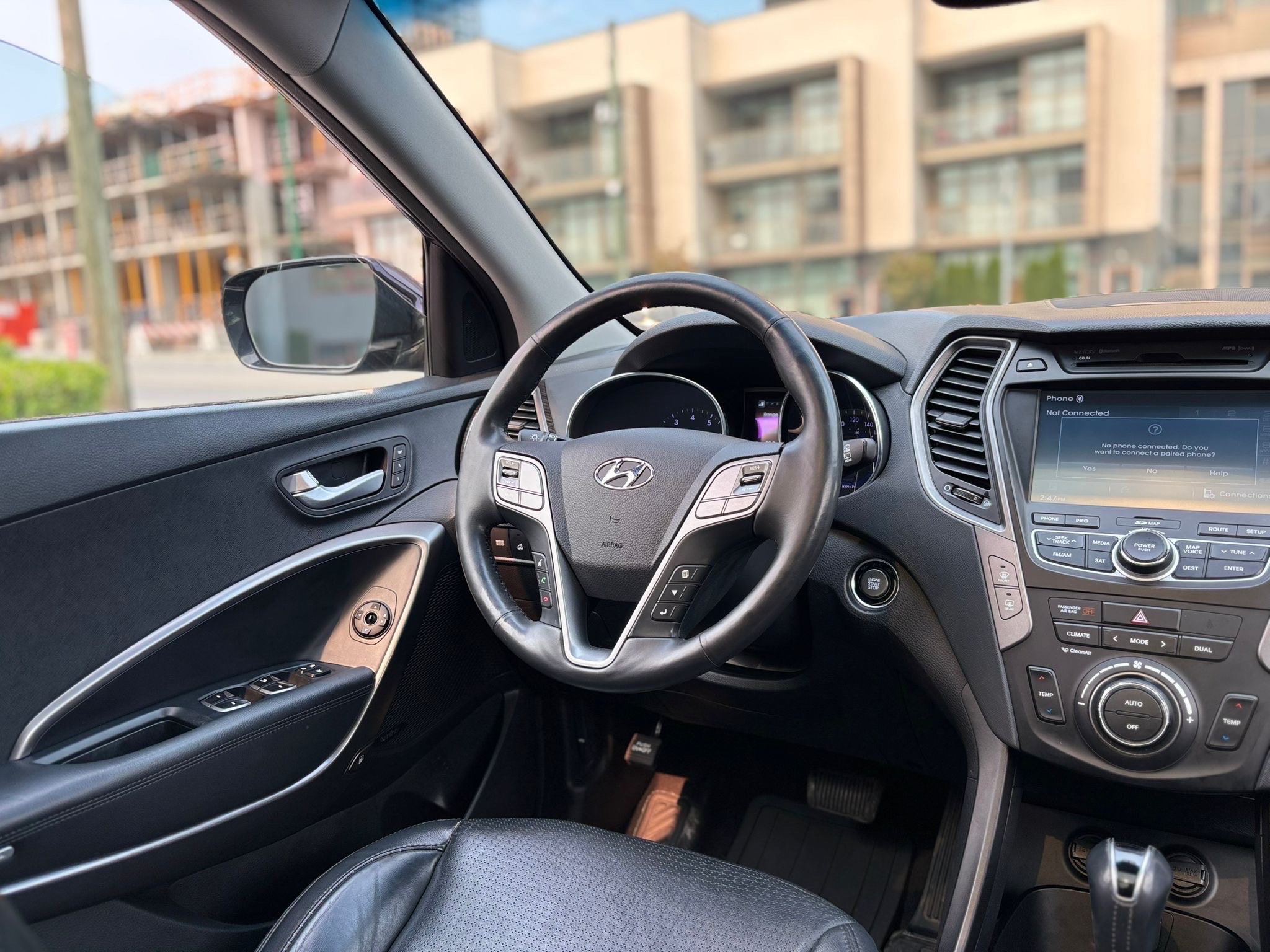/canwestautoinc/2014-Hyundai-SantaFe-7472008979389249.jpg