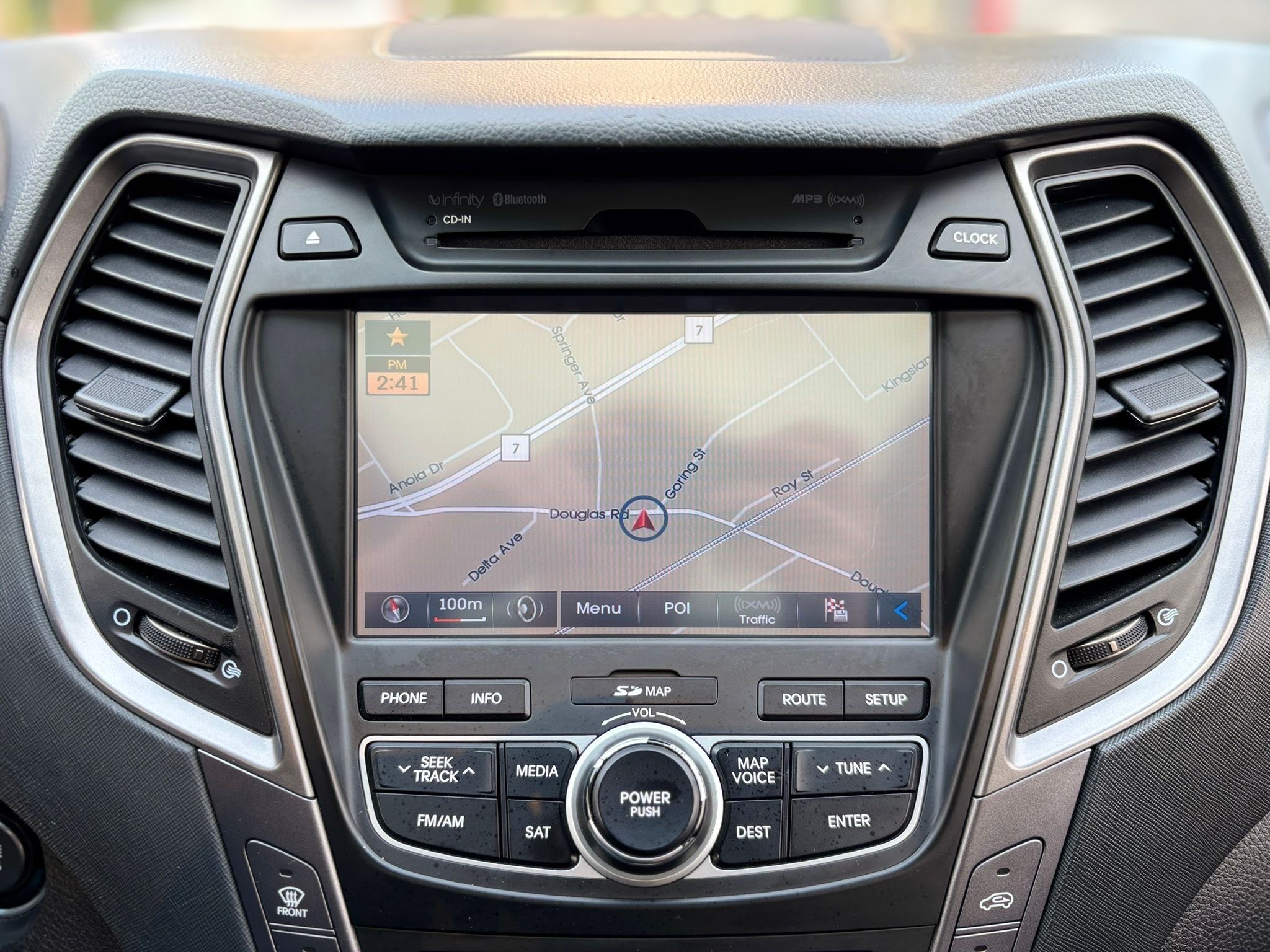 /canwestautoinc/2014-Hyundai-SantaFe-8067391716553376.jpg