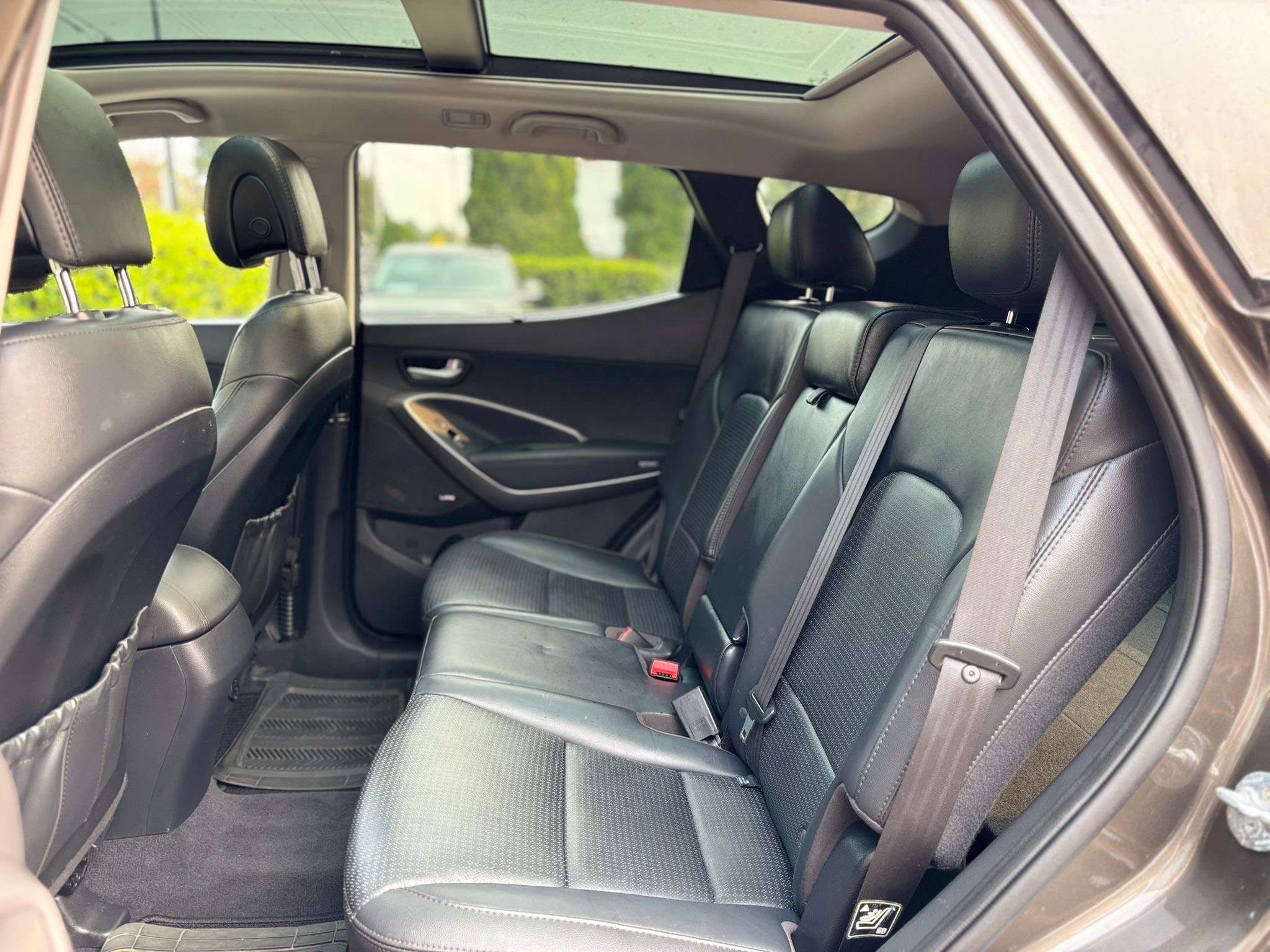 /canwestautoinc/2014-Hyundai-SantaFe-8177825414249333.jpg