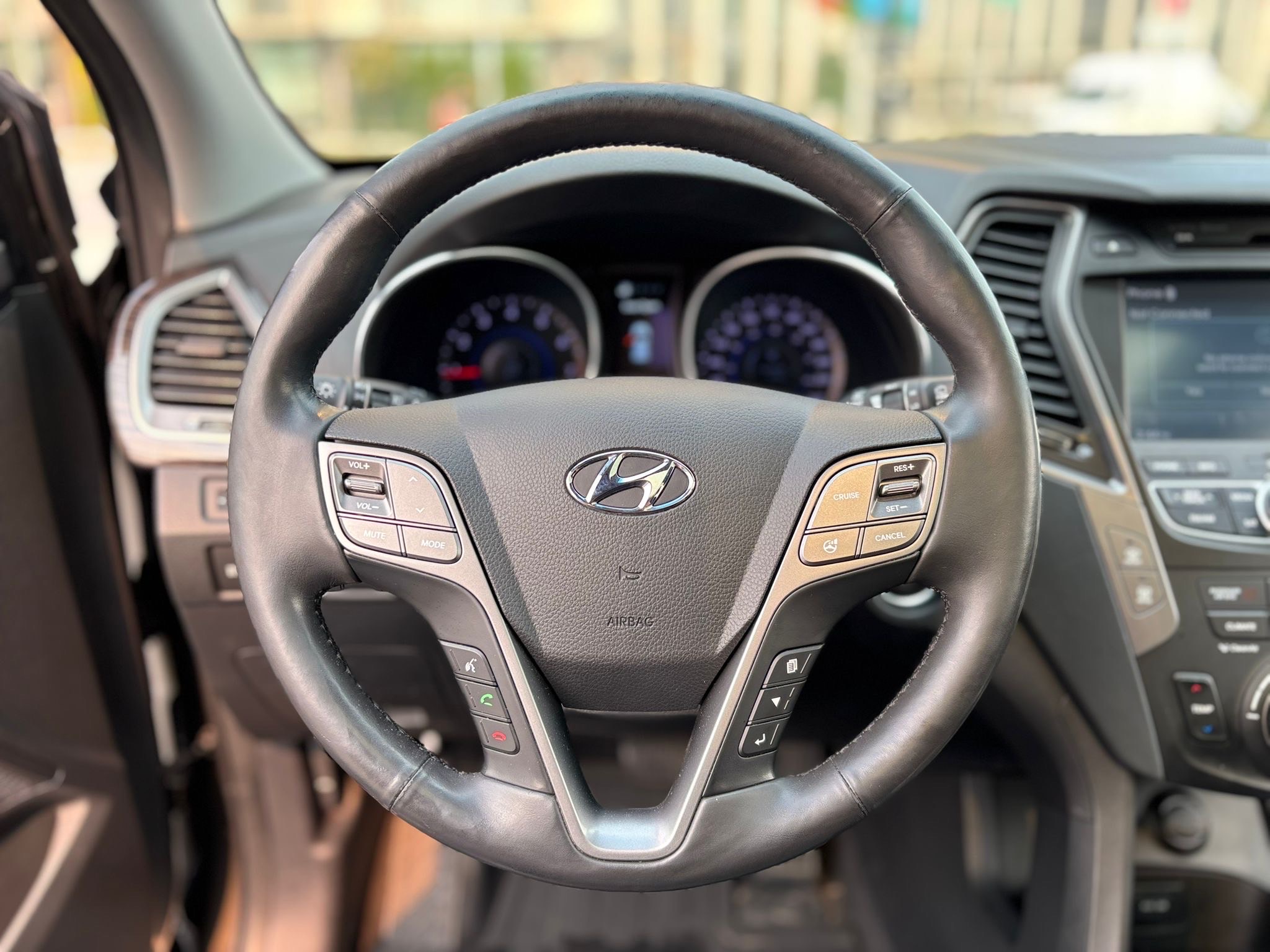 /canwestautoinc/2014-Hyundai-SantaFe-9234671757667727.jpg