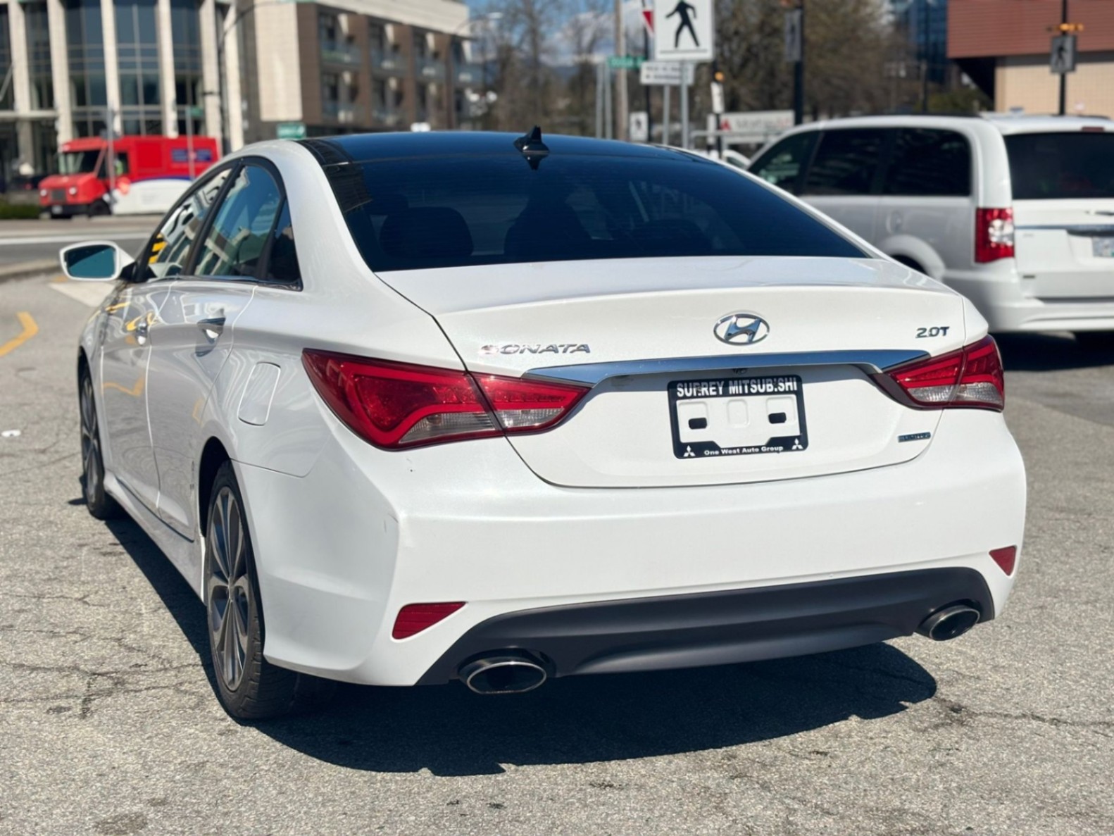 /canwestautoinc/2014-Hyundai-Sonata-001300954549996236.jpg