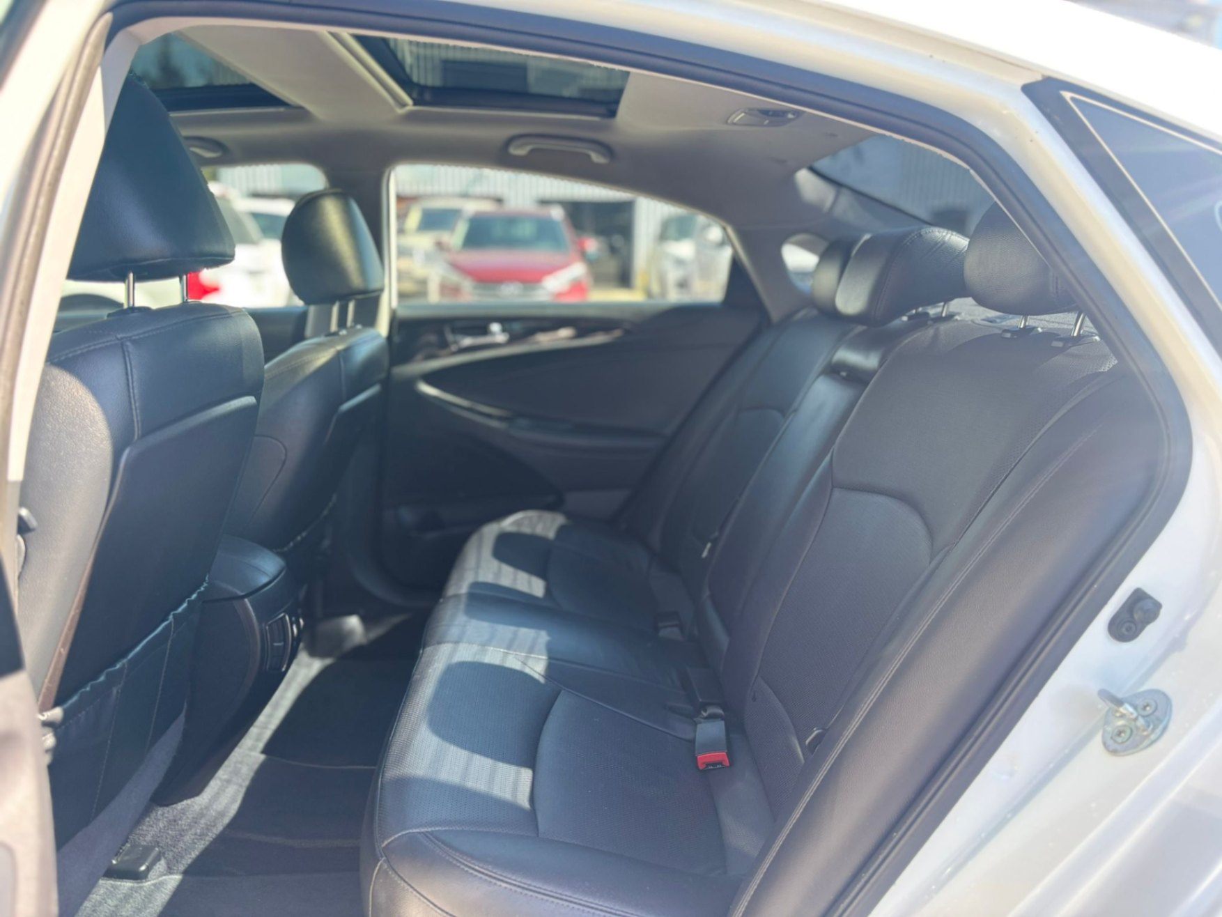 /canwestautoinc/2014-Hyundai-Sonata-0350854712808113.jpg