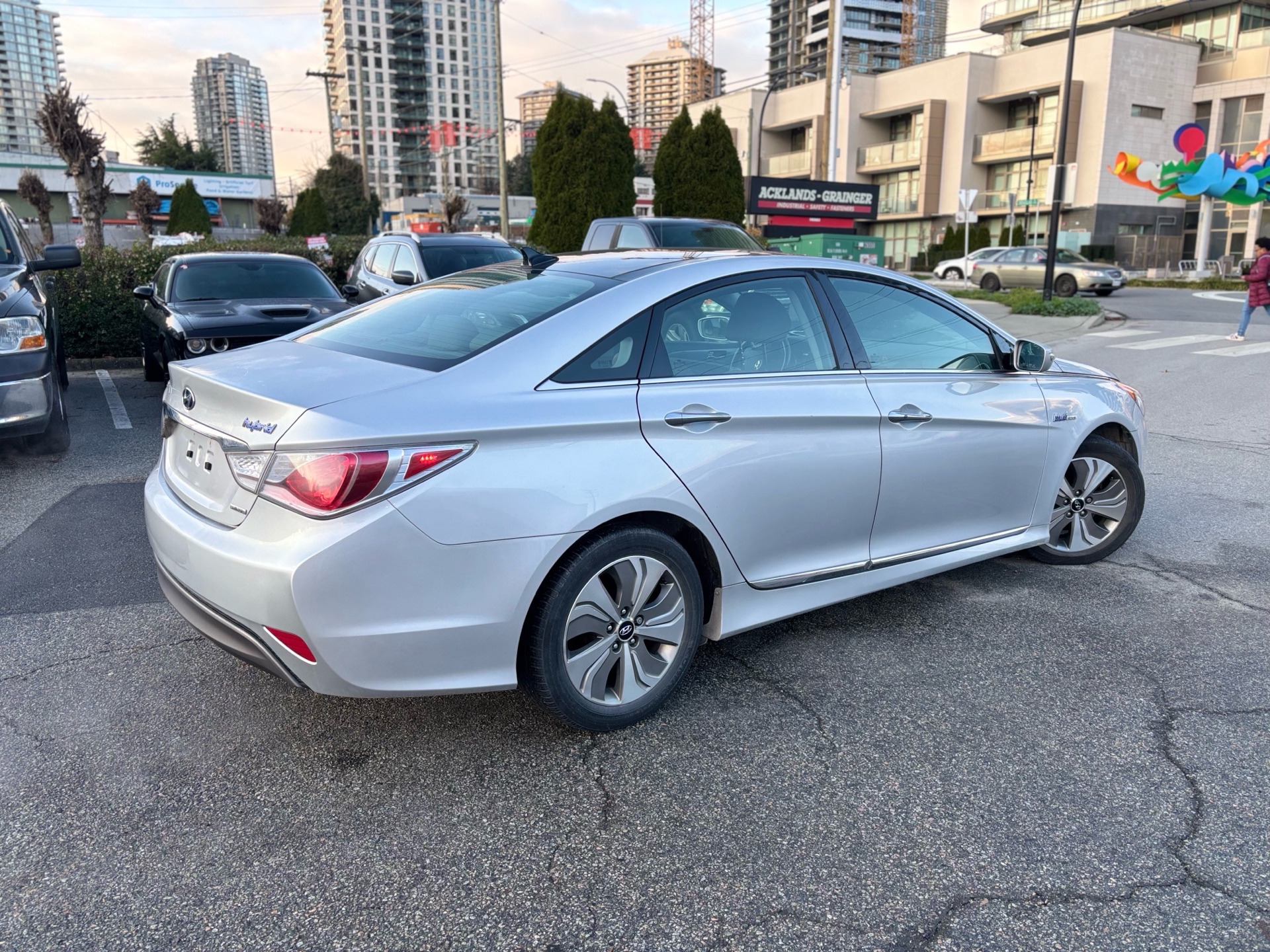 /canwestautoinc/2014-Hyundai-SonataHybrid-36135119028576024.jpg