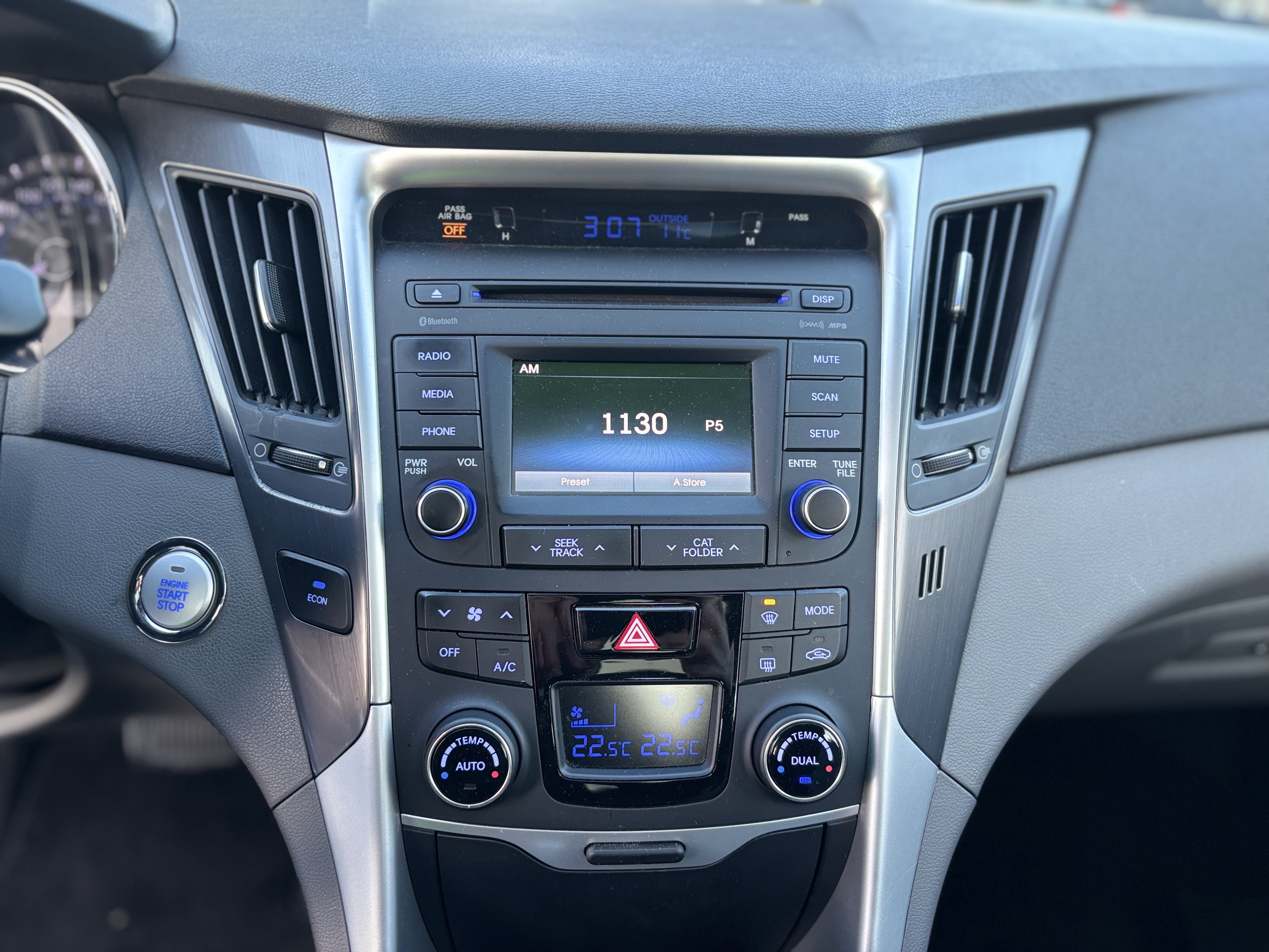 /canwestautoinc/2014-Hyundai-SonataHybrid-6424938156484863.jpg