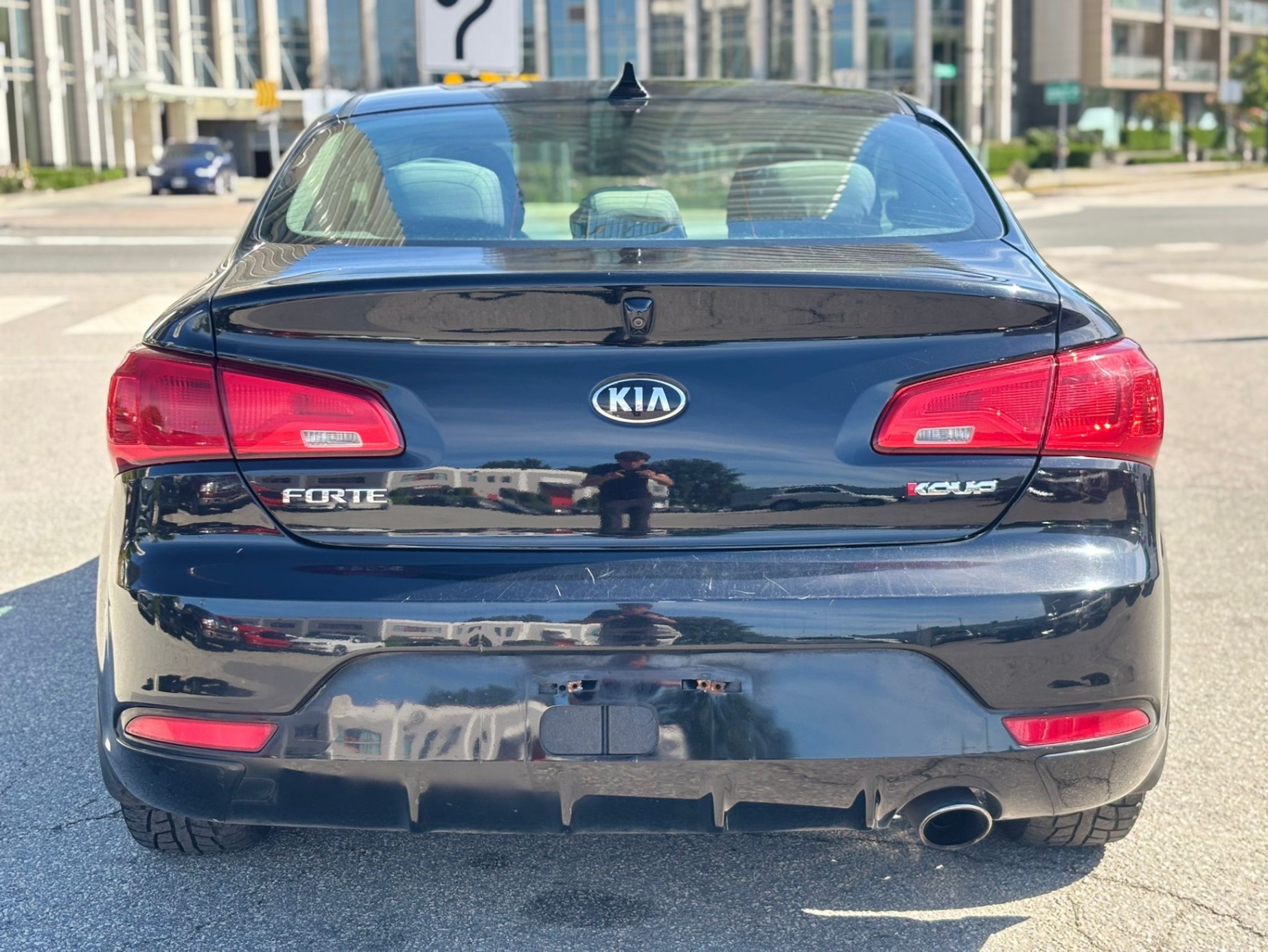 /canwestautoinc/2014-Kia-ForteKoup-6414111925545132.jpg
