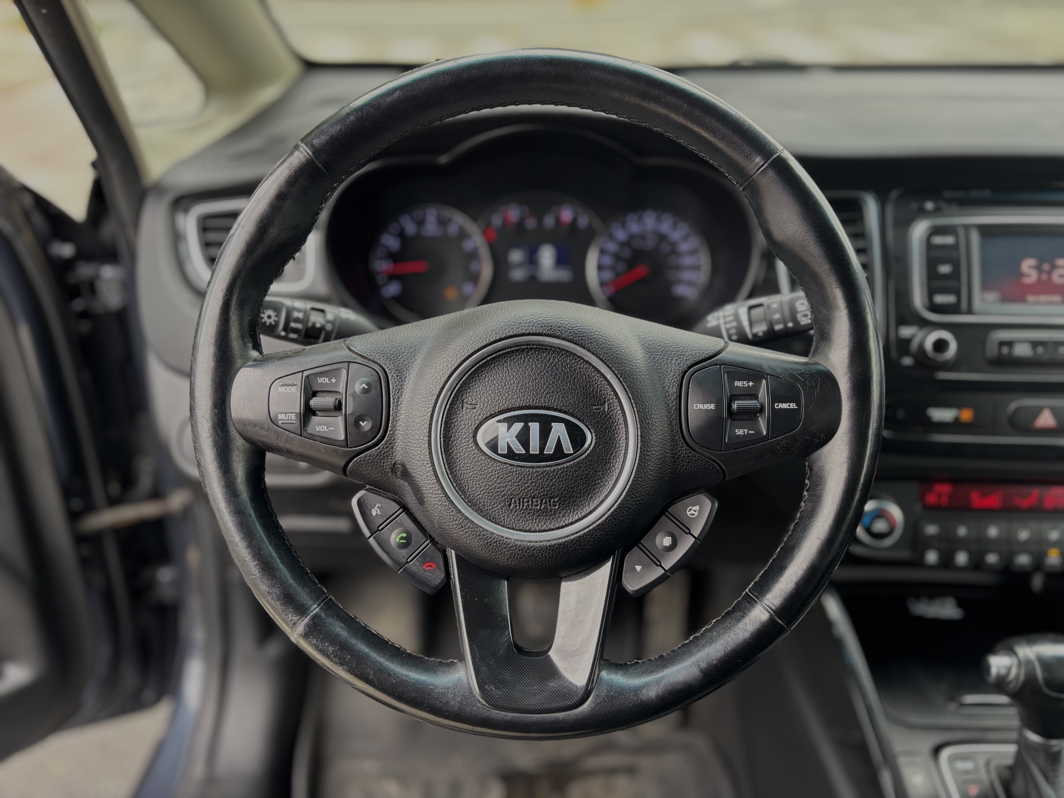 /canwestautoinc/2014-Kia-Rondo-6194895100752051.jpg