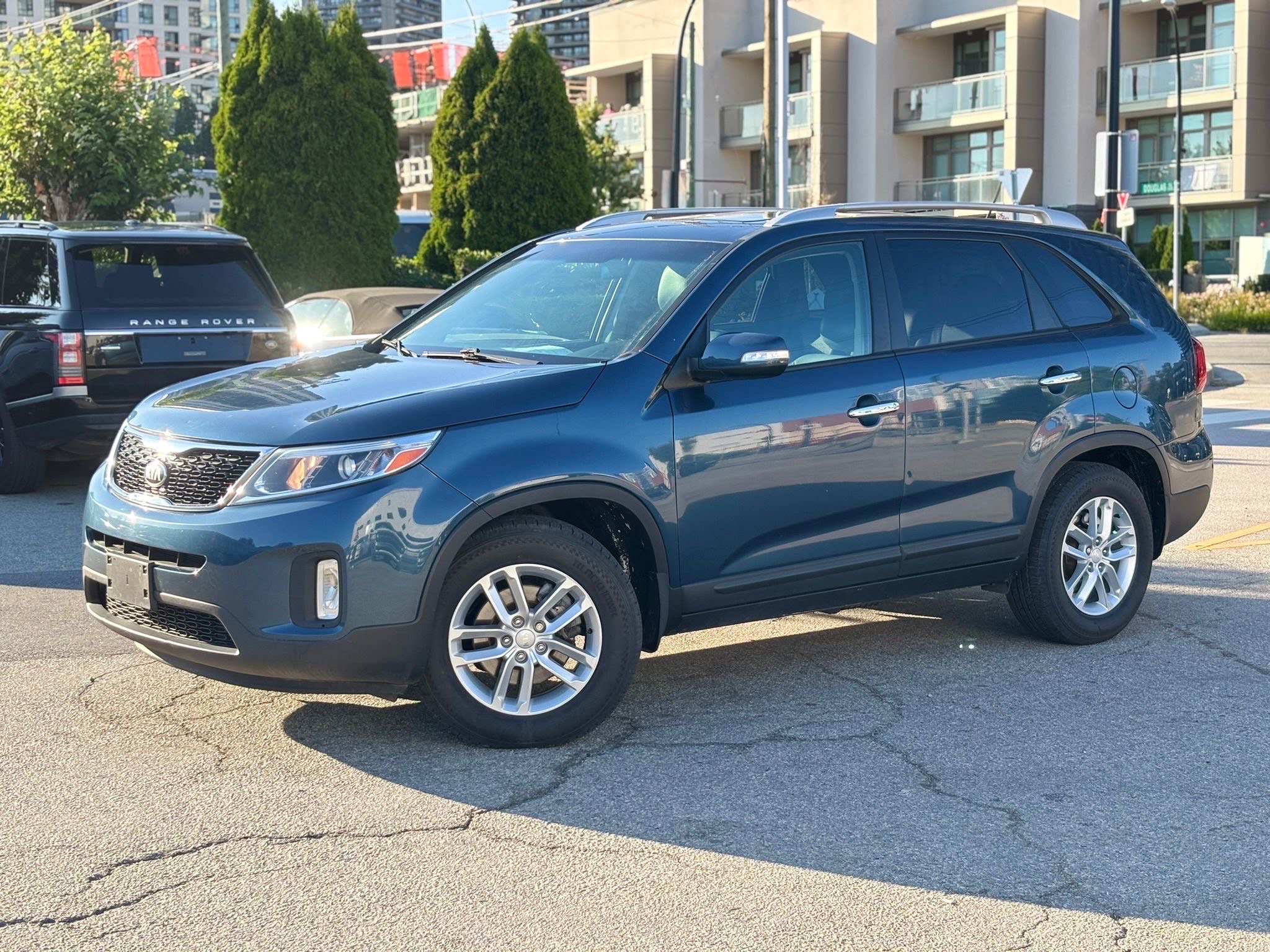 /canwestautoinc/2014-Kia-Sorento-9225341763086432.jpg