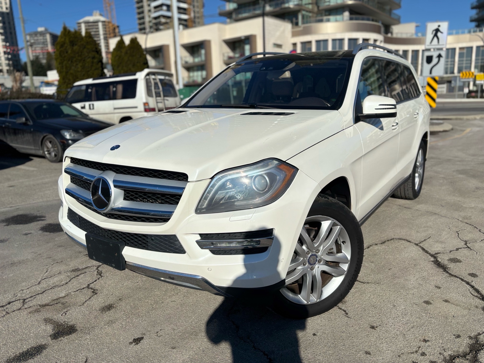 /canwestautoinc/2014-Mercedes-Benz-GL-Class-25942808381238835.jpg