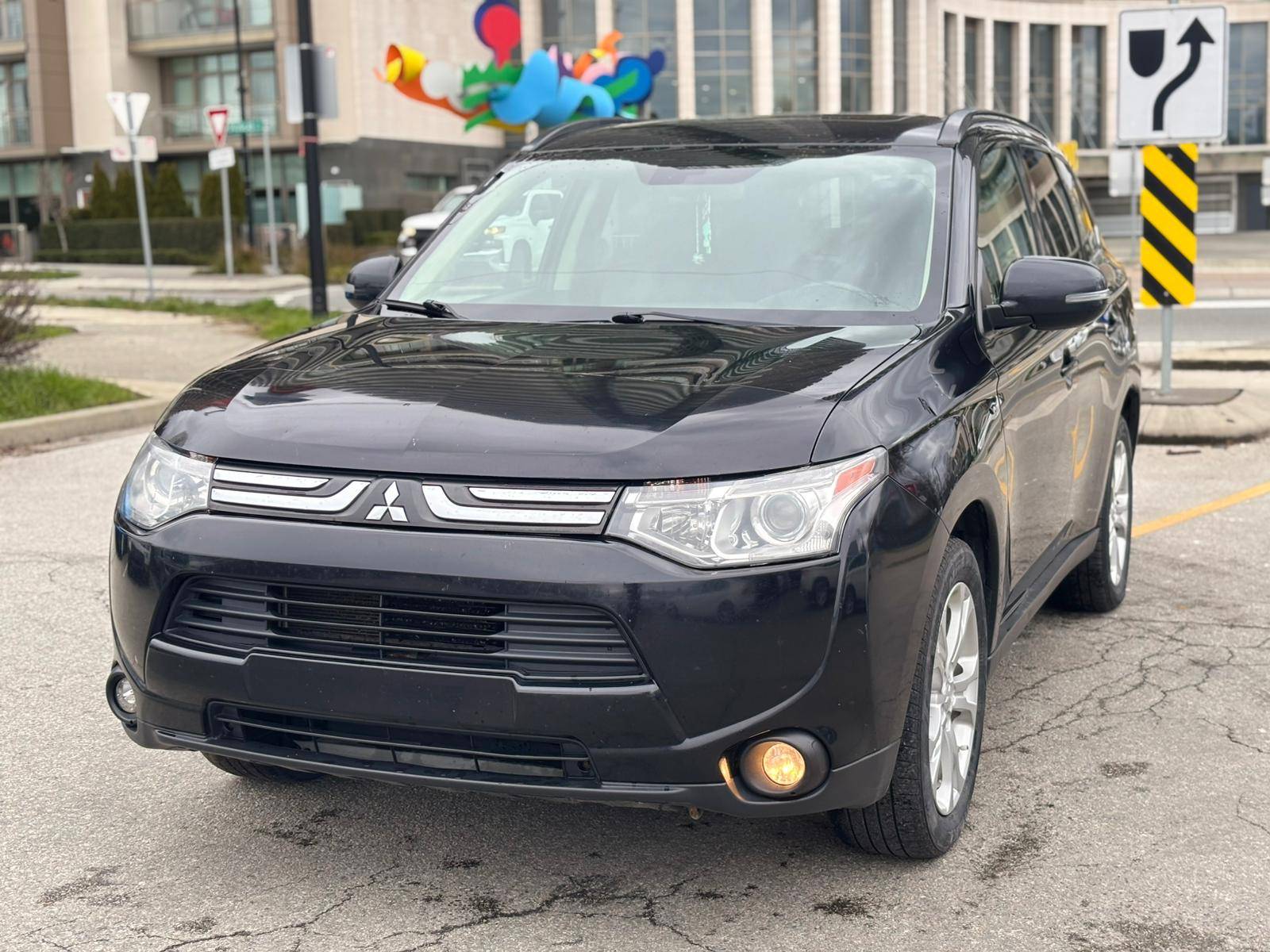 /canwestautoinc/2014-Mitsubishi-Outlander-04402364745366394.jpg