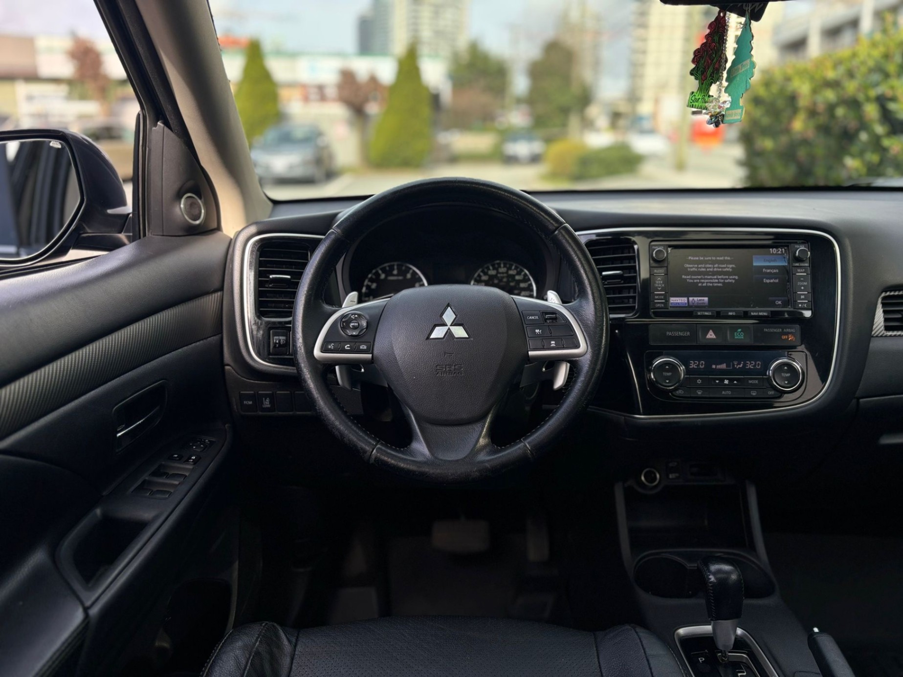 /canwestautoinc/2014-Mitsubishi-Outlander-24225368680474801.jpg
