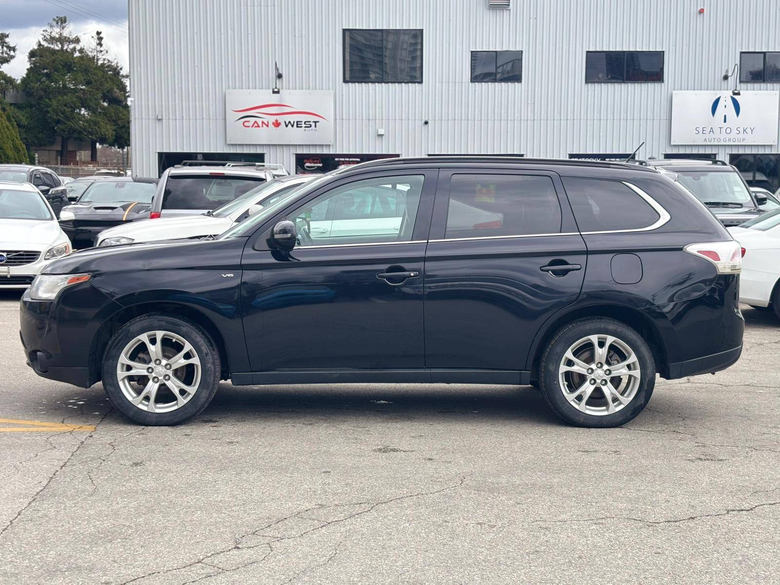 /canwestautoinc/2014-Mitsubishi-Outlander-6532521546289594.jpg