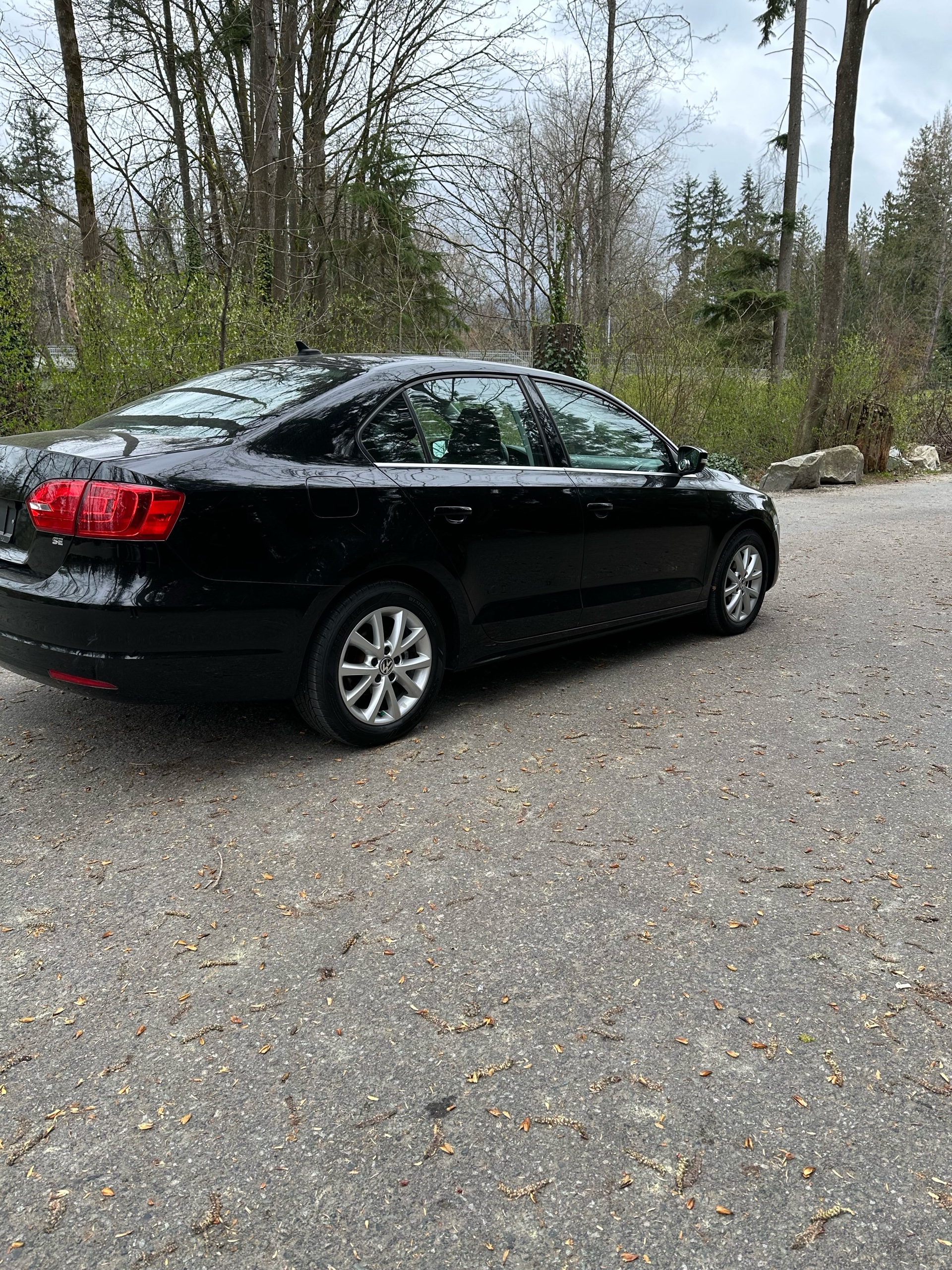 /canwestautoinc/2014-Volkswagen-Jetta-20814774675098113.jpg