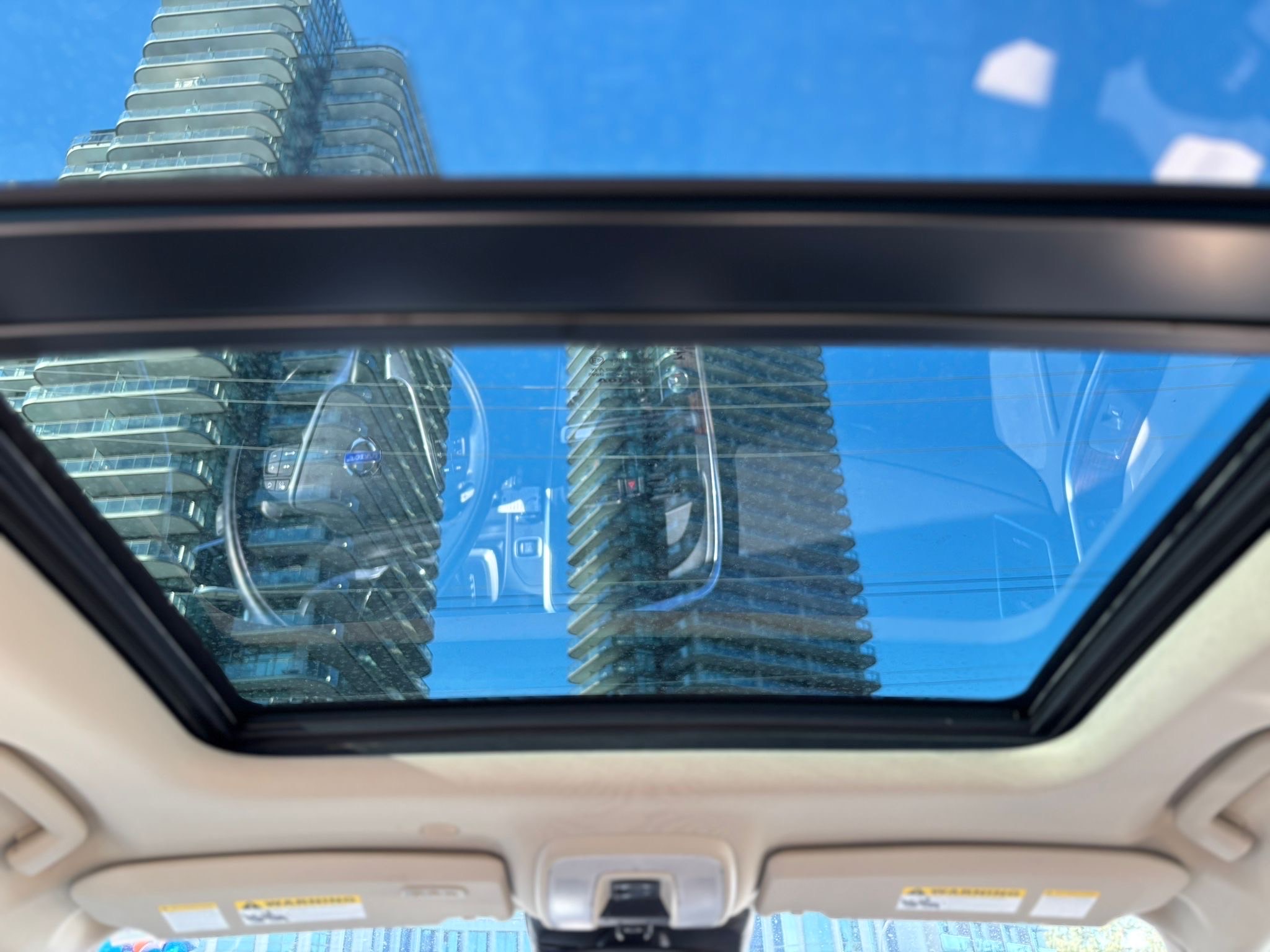 /canwestautoinc/2014-Volvo-XC60-015671573544456363.jpg