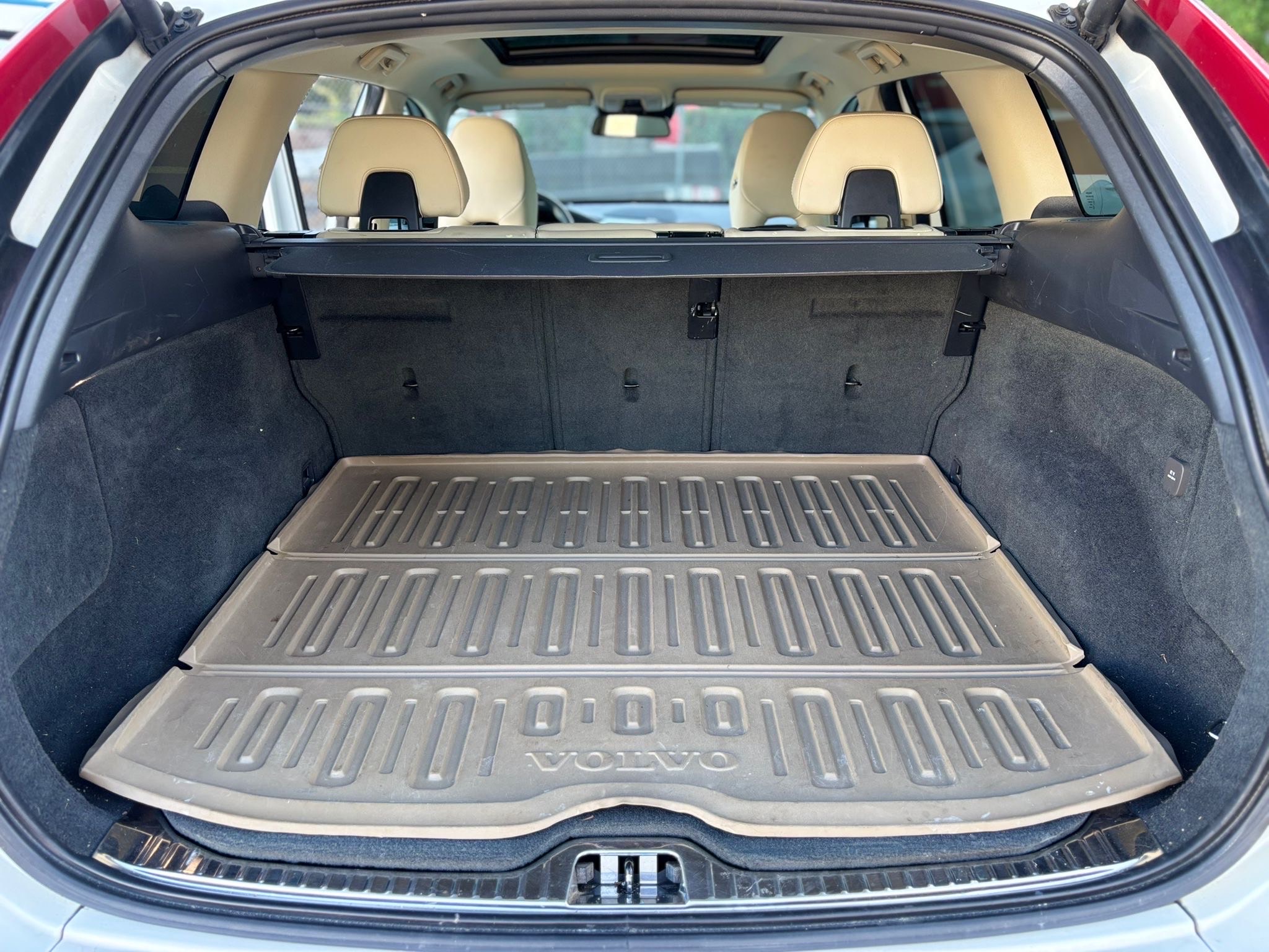 /canwestautoinc/2014-Volvo-XC60-09929415443456224.jpg